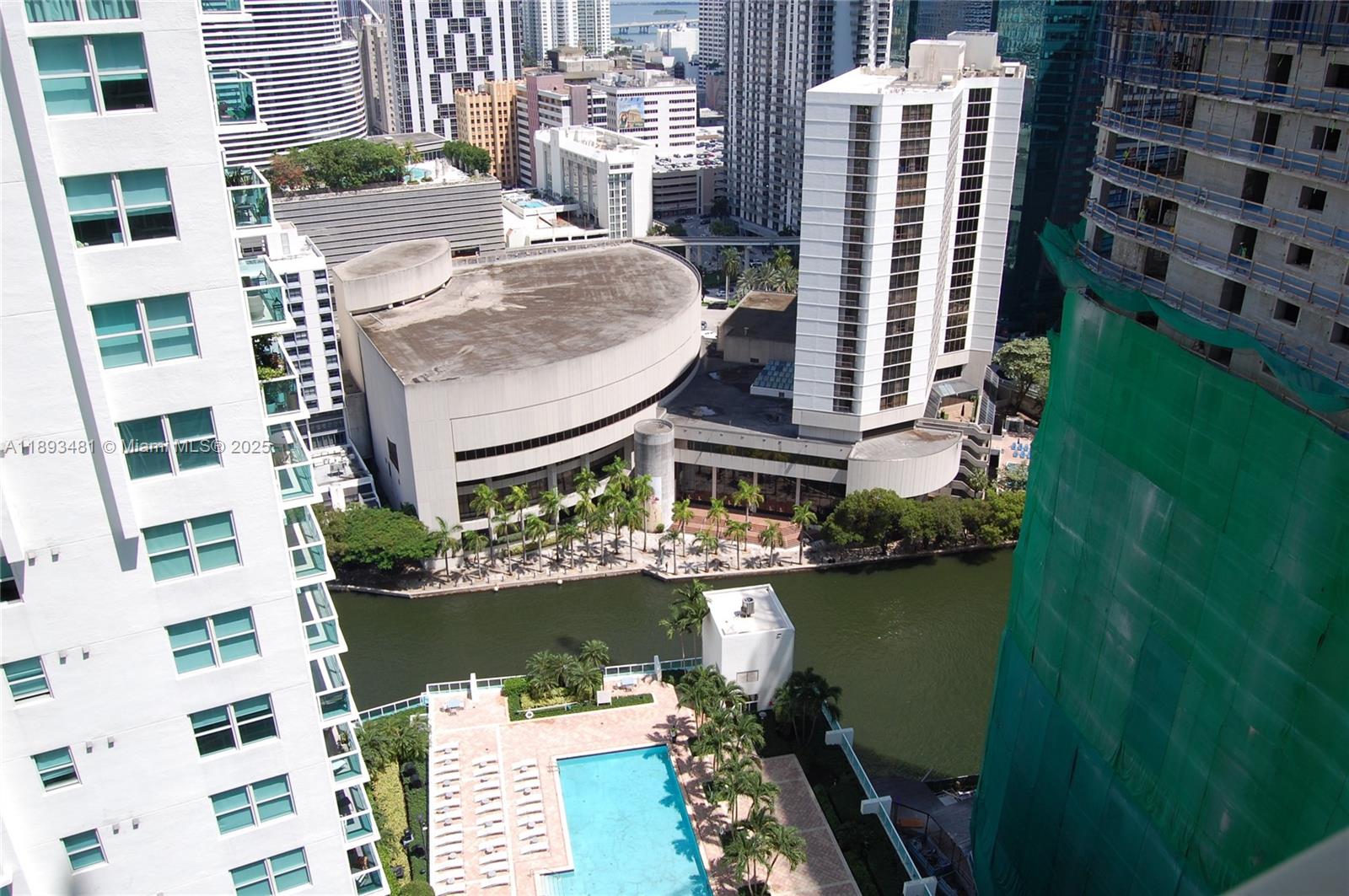 image Brickell On The River32