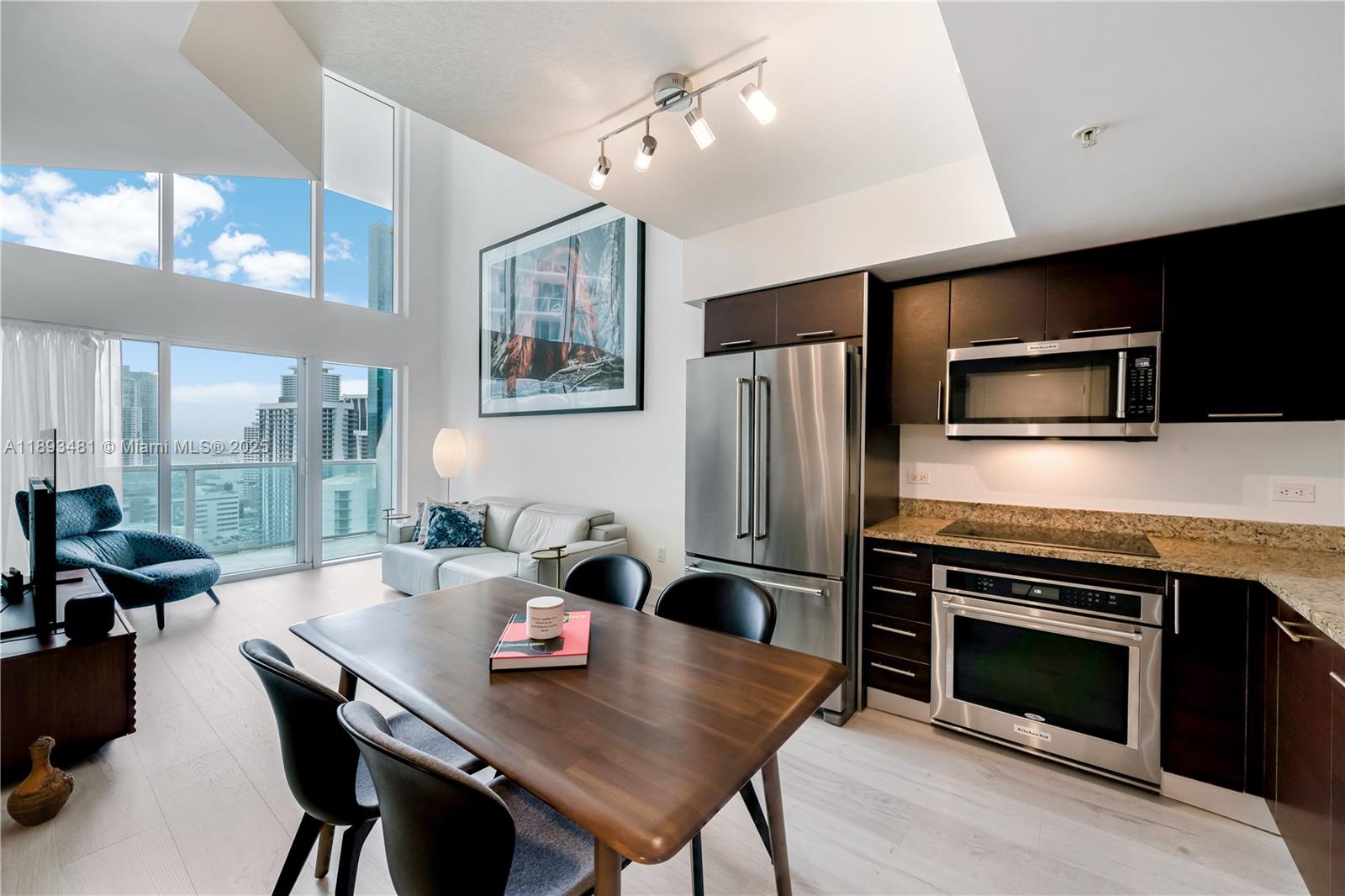 image Brickell On The River6