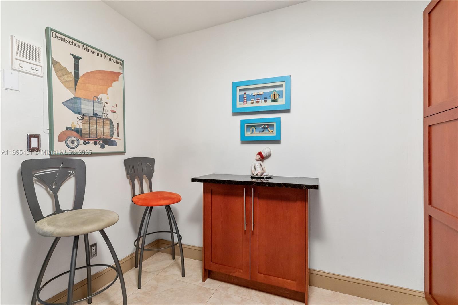 214 Poinciana Dr #204 Sunny Isles Beach, FL 33160