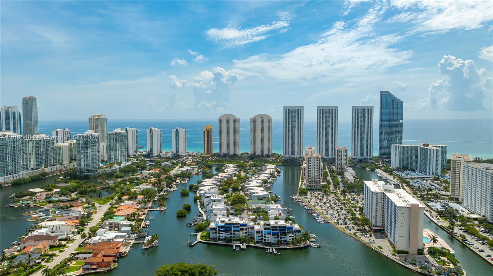 214 Poinciana Dr #204 Sunny Isles Beach, FL 33160