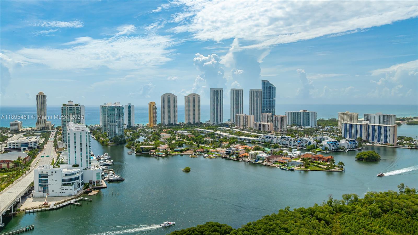 214 Poinciana Dr #204 Sunny Isles Beach, FL 33160