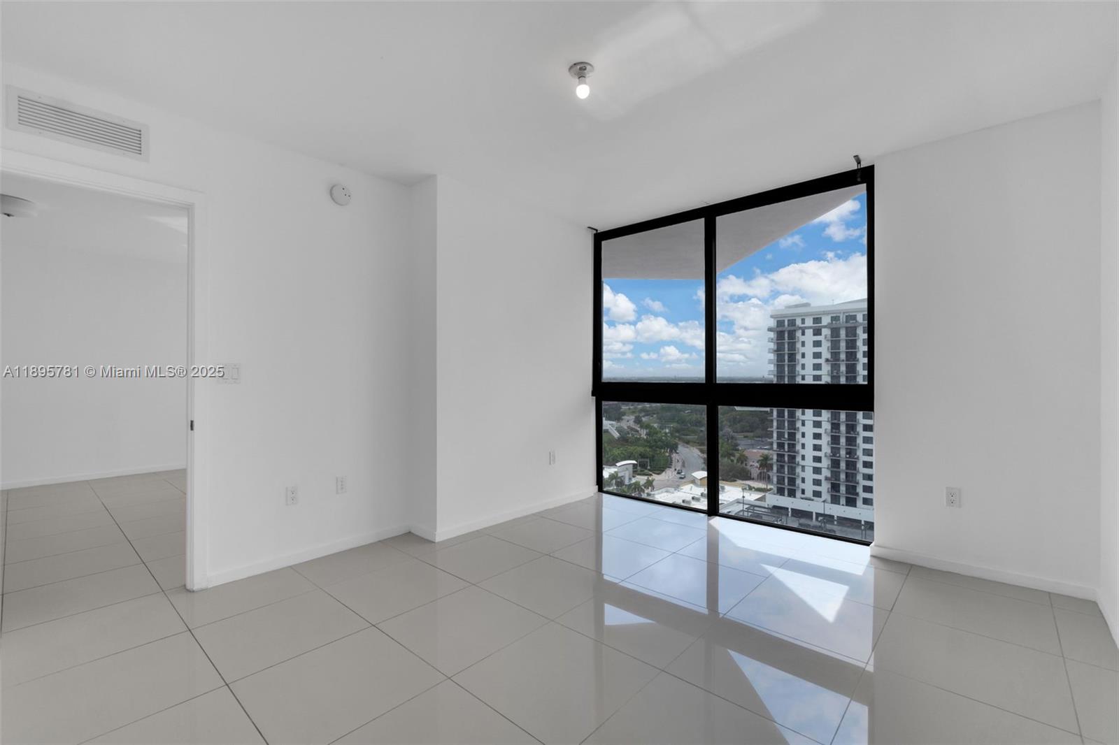 5252 NW 85th Ave #1505 Doral, FL 33166