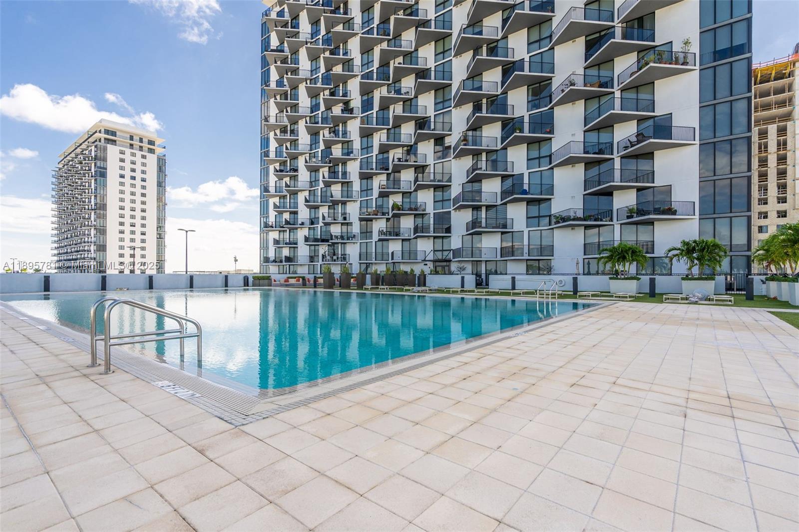 5252 NW 85th Ave #1505 Doral, FL 33166