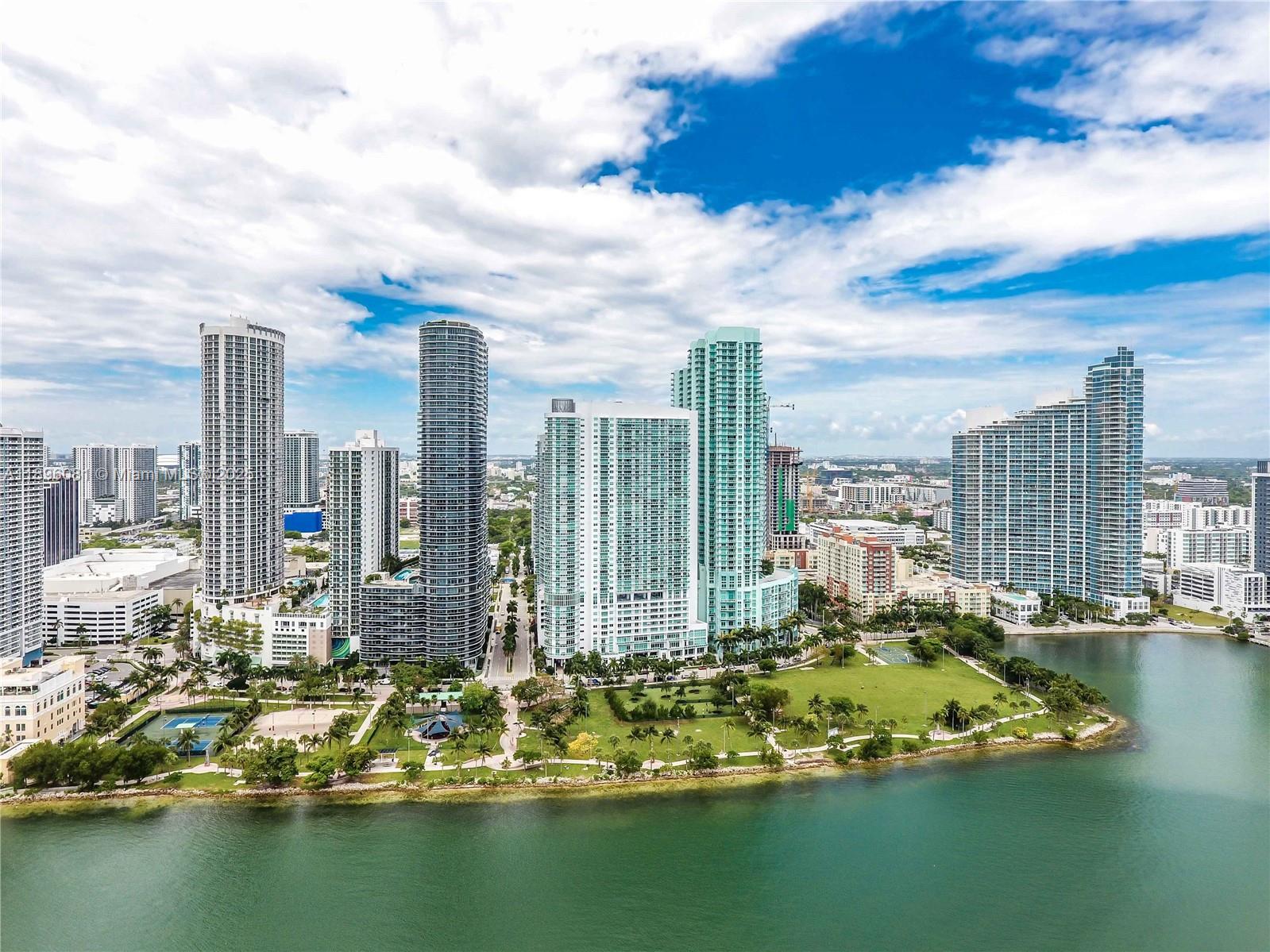 1800 N Bayshore Dr #1505