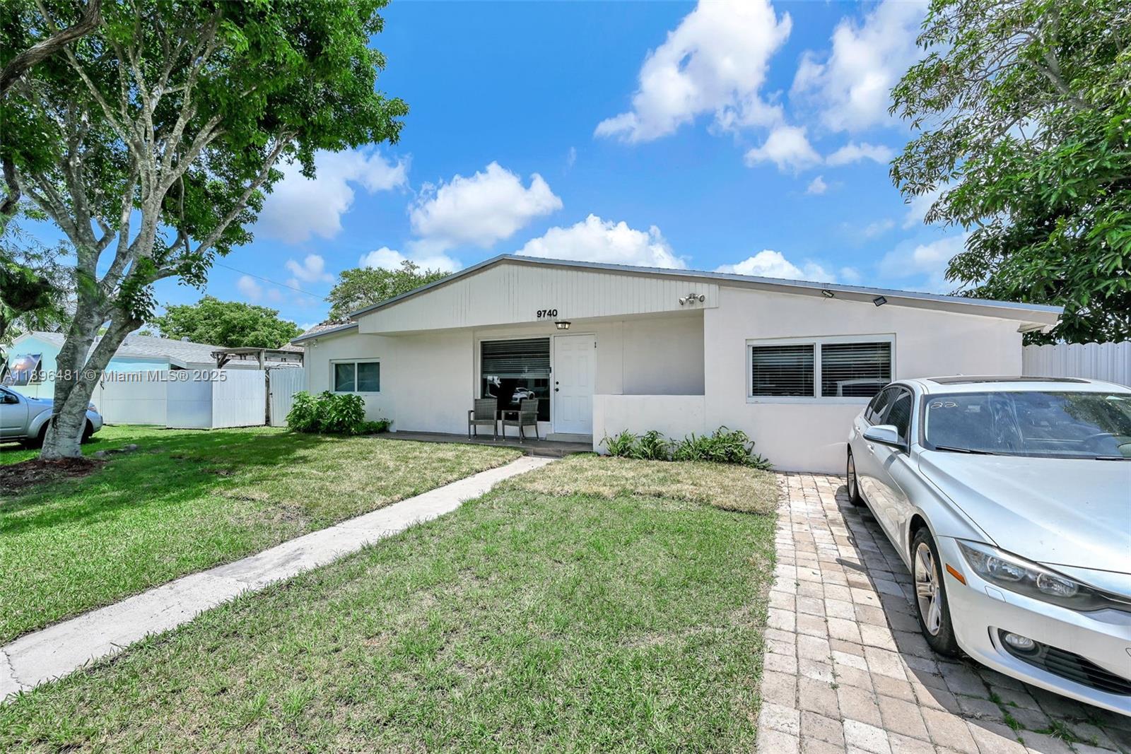 9740 Cutler Rdg Dr
