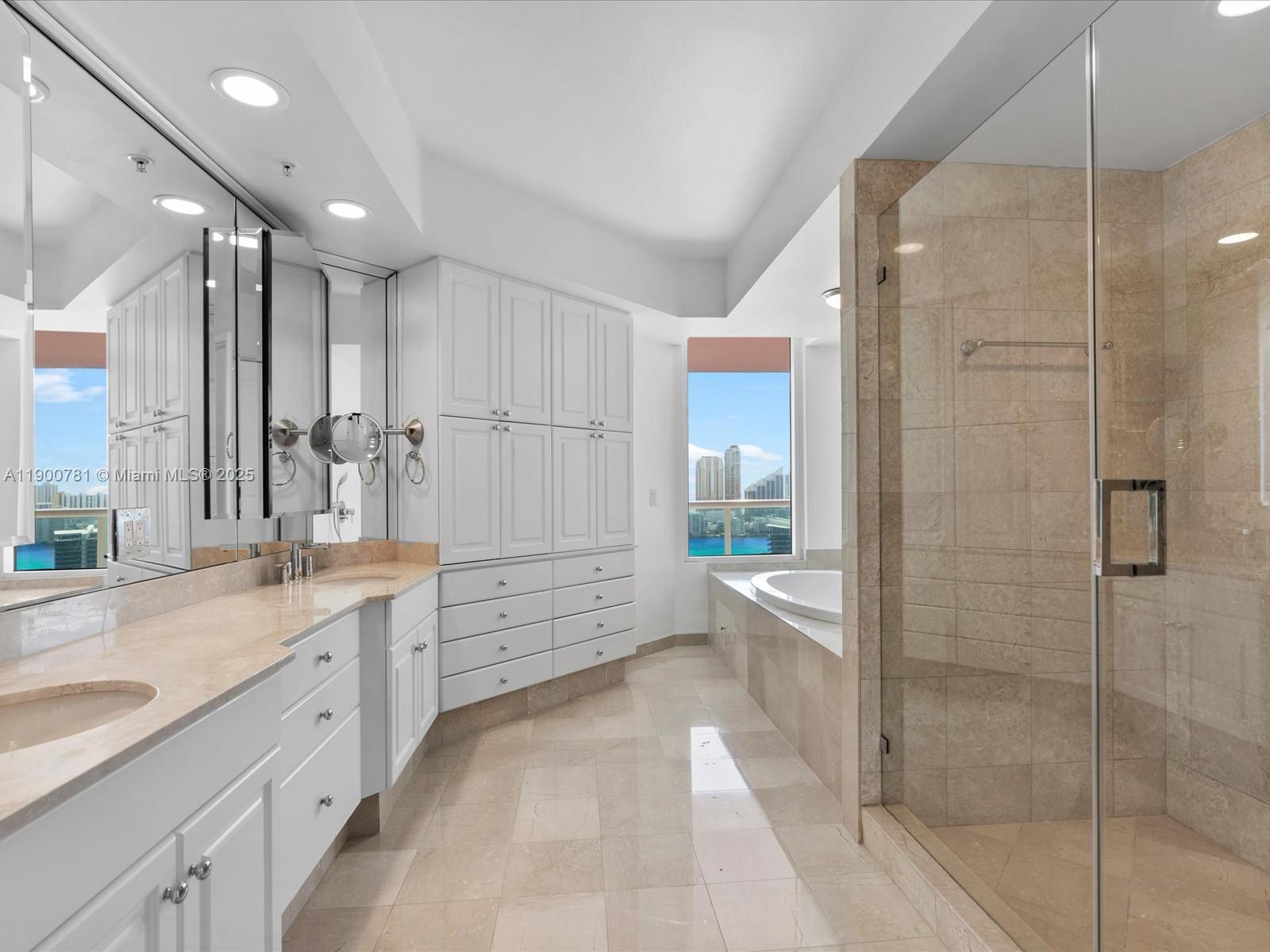 3370 Hidden Bay Dr #3113 Aventura, FL 33180