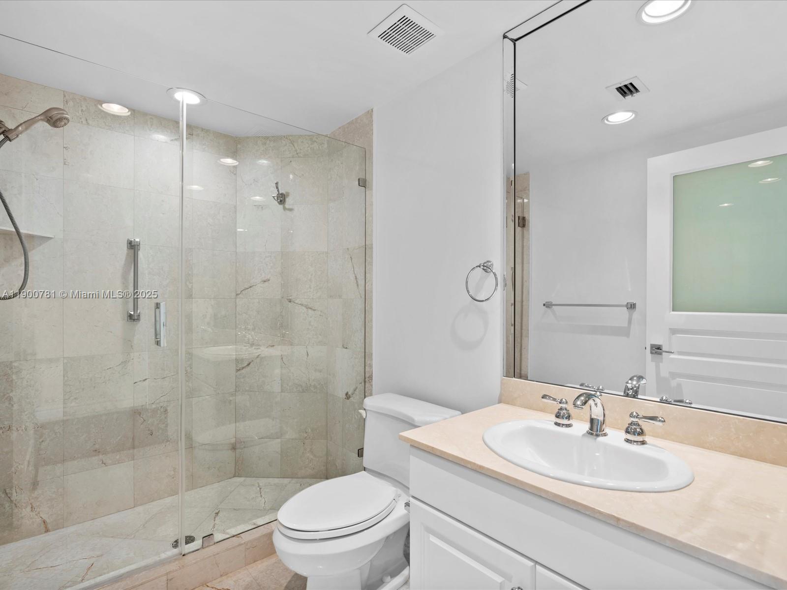 3370 Hidden Bay Dr #3113 Aventura, FL 33180