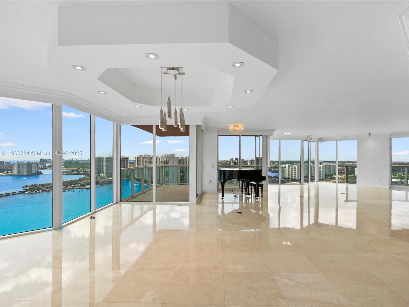 3370 Hidden Bay Dr #3113 Aventura, FL 33180