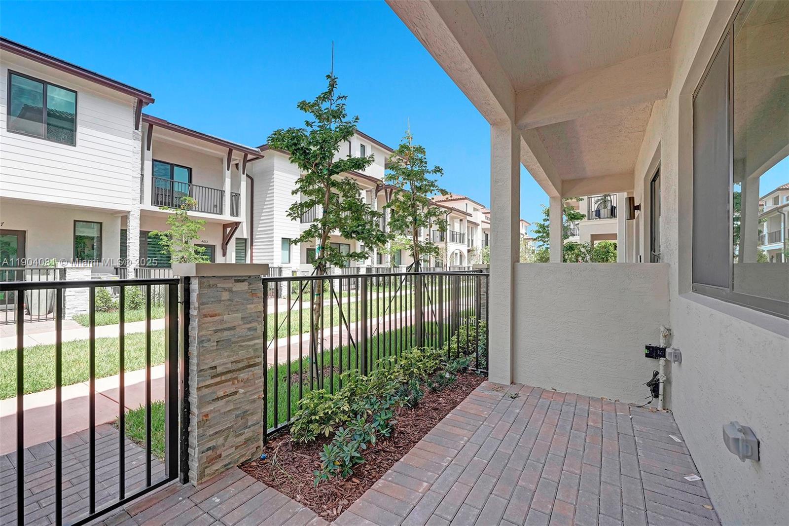 4614 NW 83rd Path #. Doral, FL 33166