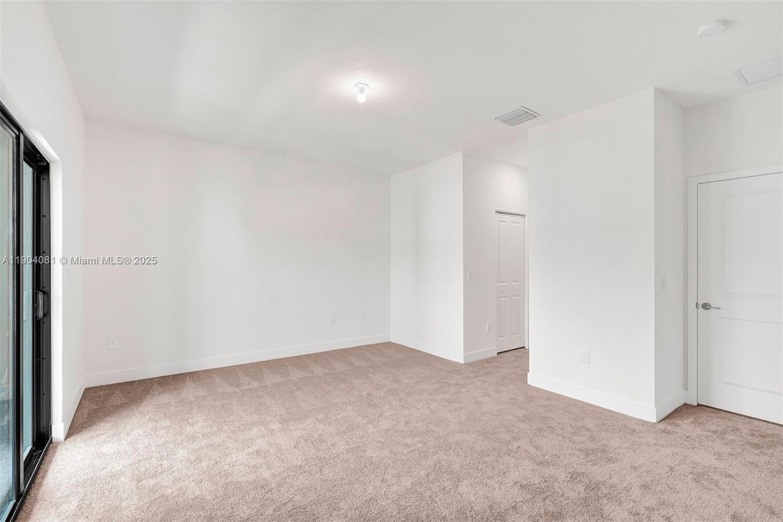 4614 NW 83rd Path #. Doral, FL 33166