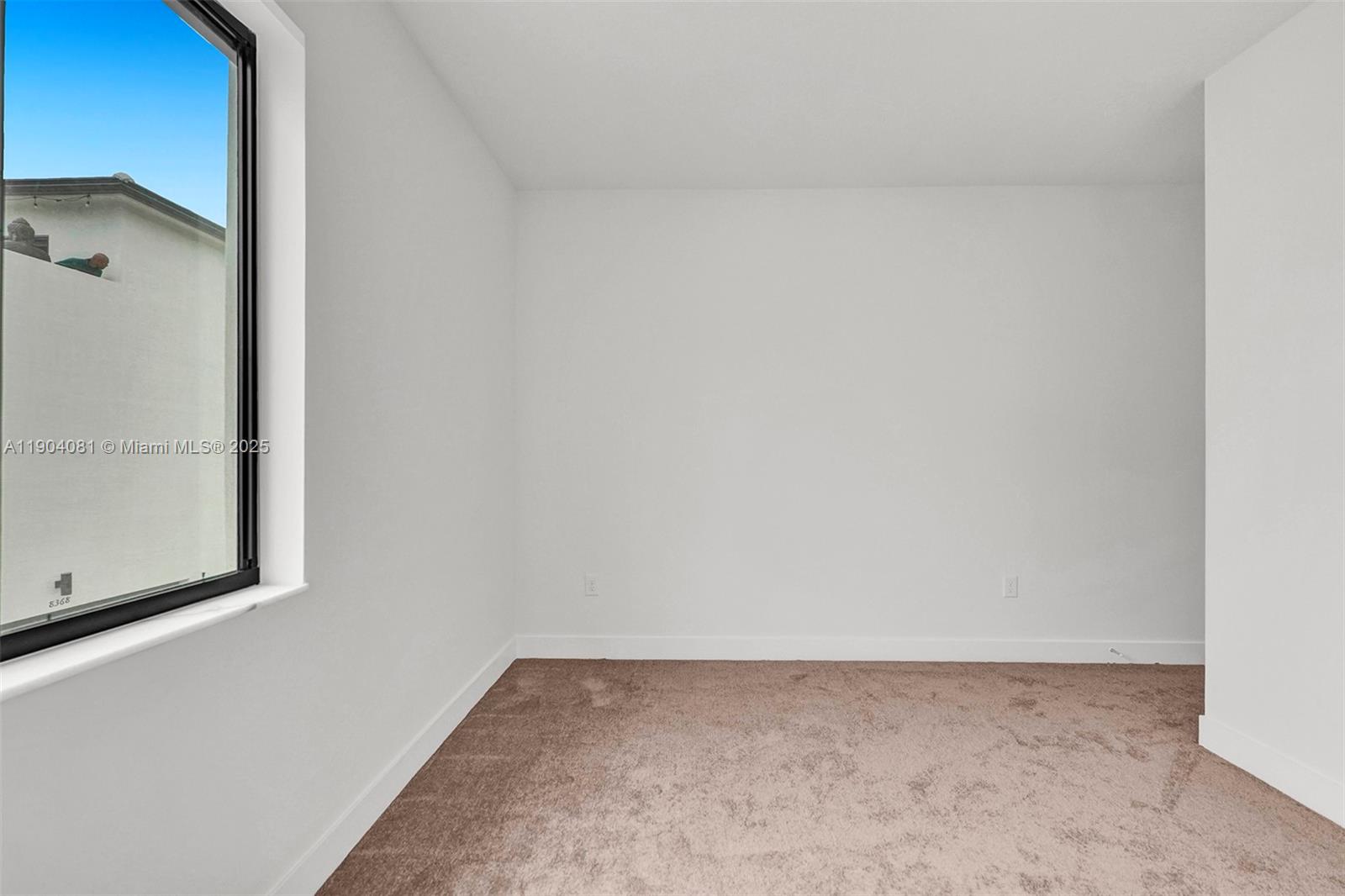 4614 NW 83rd Path #. Doral, FL 33166