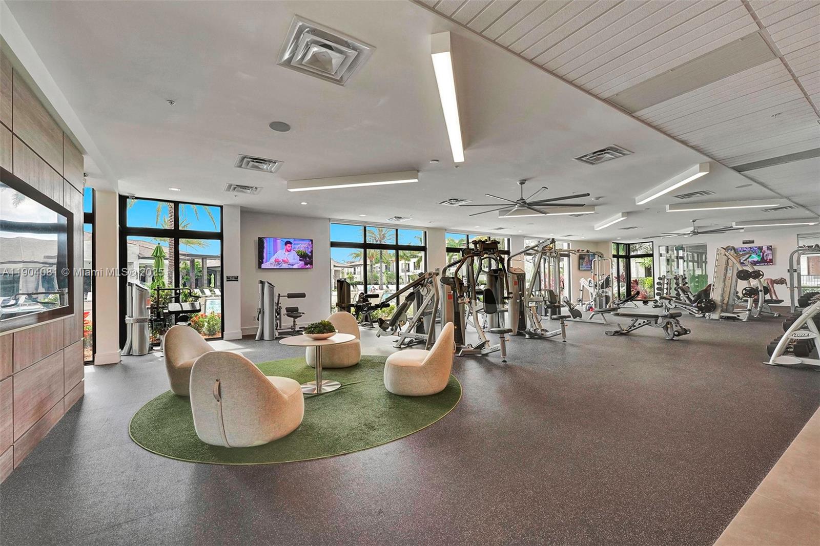 4614 NW 83rd Path #. Doral, FL 33166