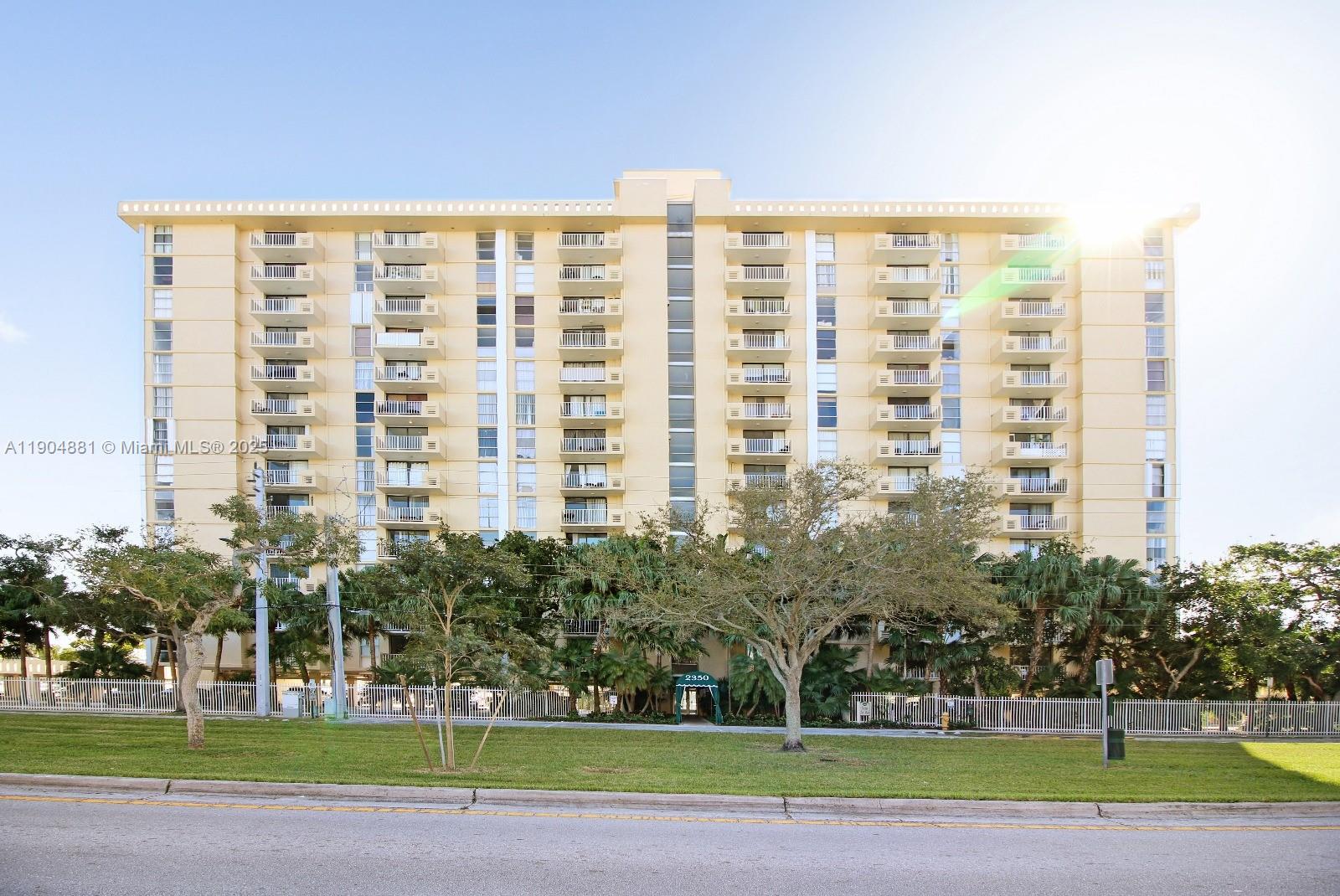 2350 NE 135th St #1111