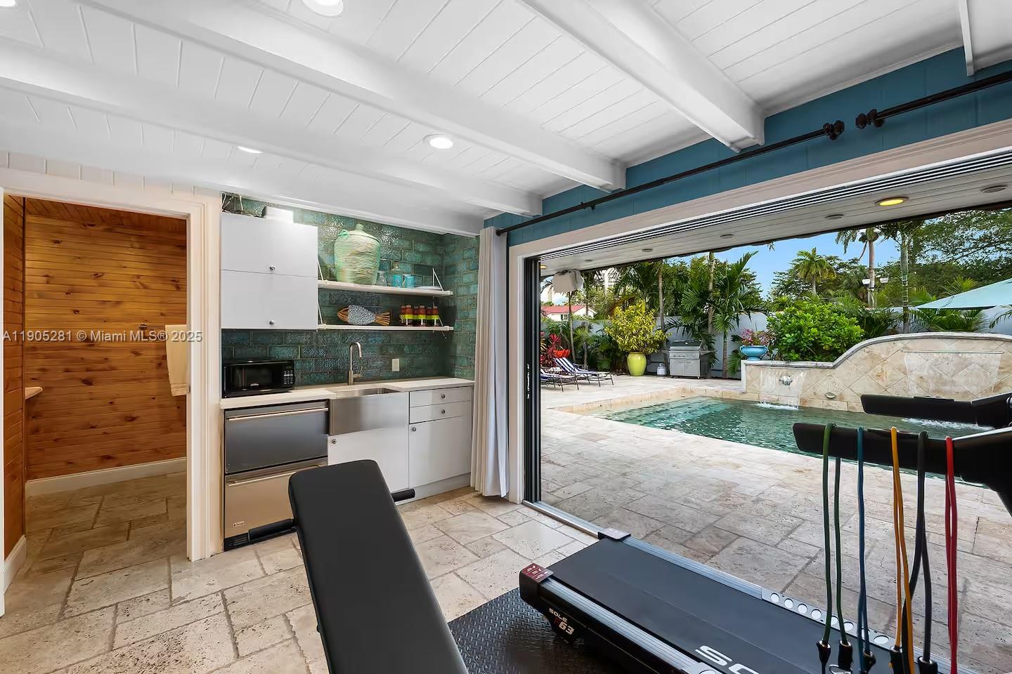 11 Sylvan Ln Fort Lauderdale, FL 33316