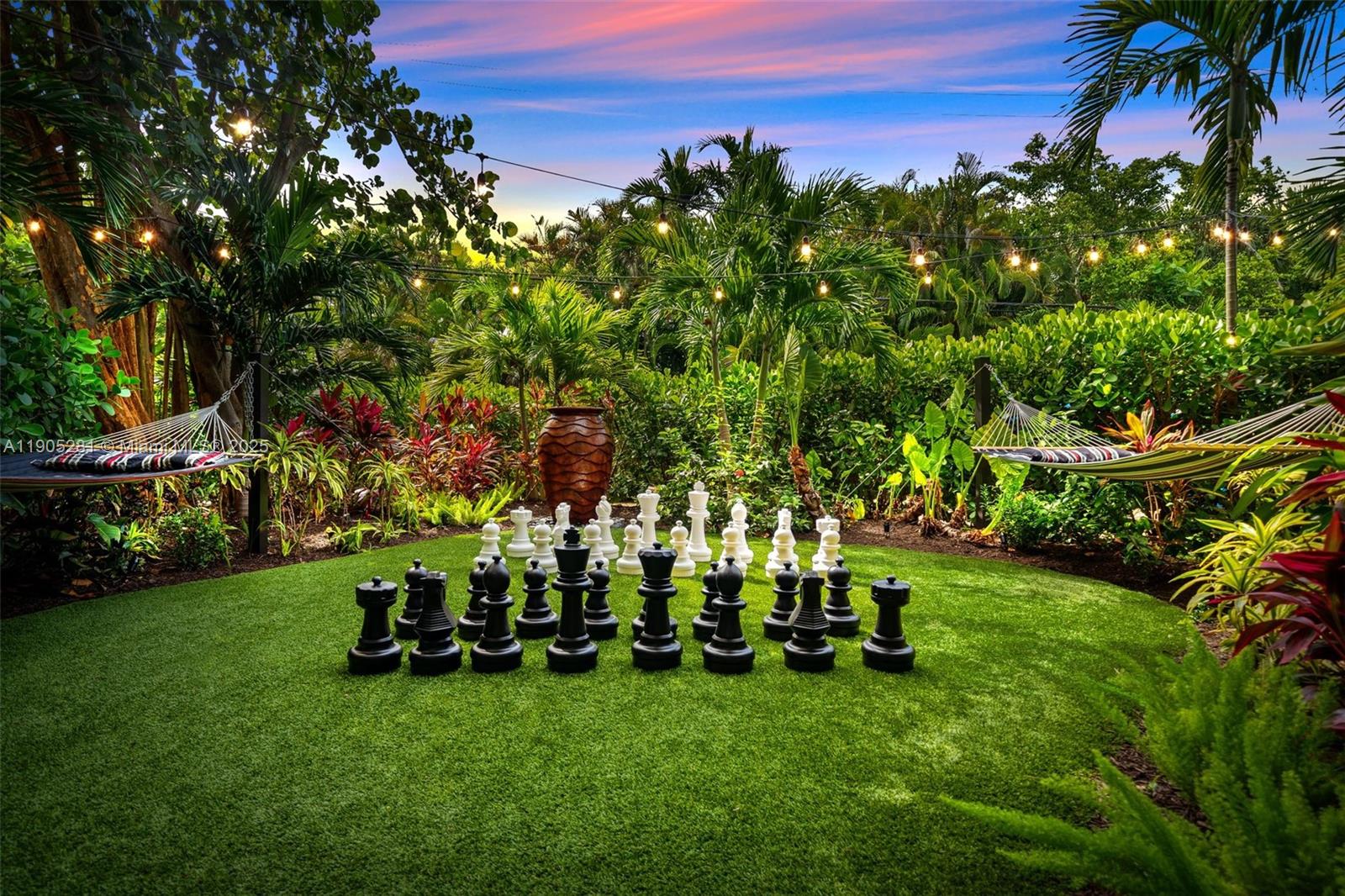 11 Sylvan Ln Fort Lauderdale, FL 33316