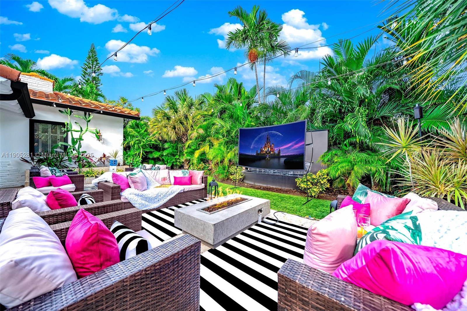 11 Sylvan Ln Fort Lauderdale, FL 33316