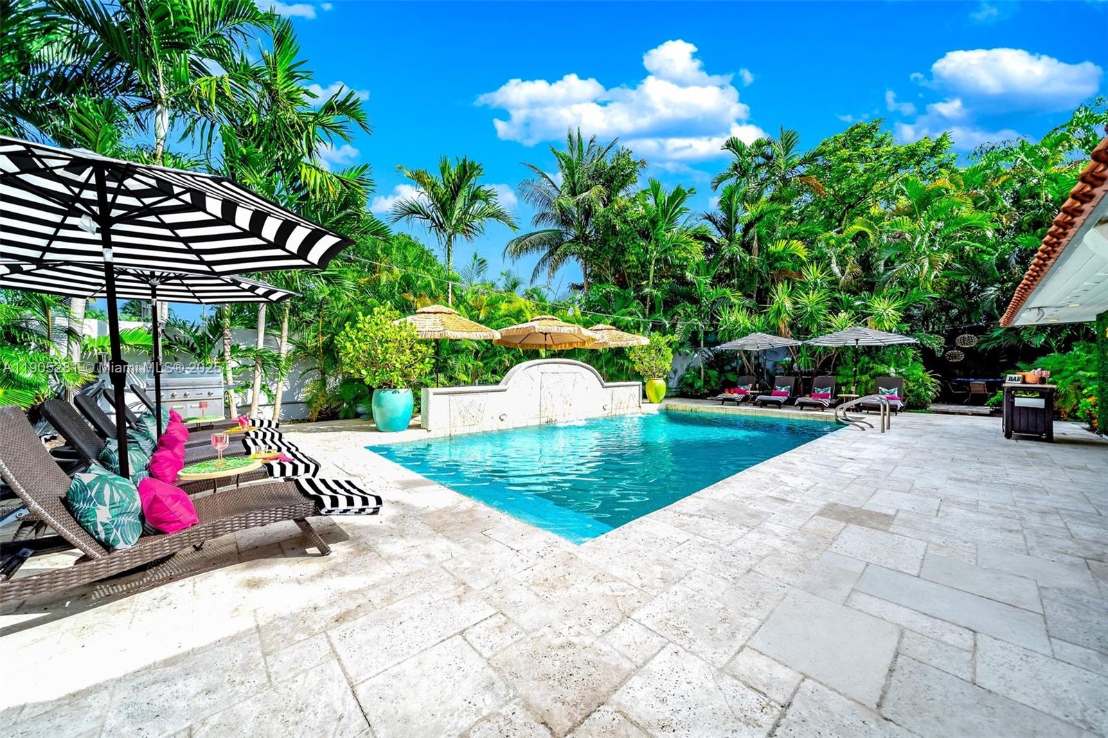 11 Sylvan Ln Fort Lauderdale, FL 33316