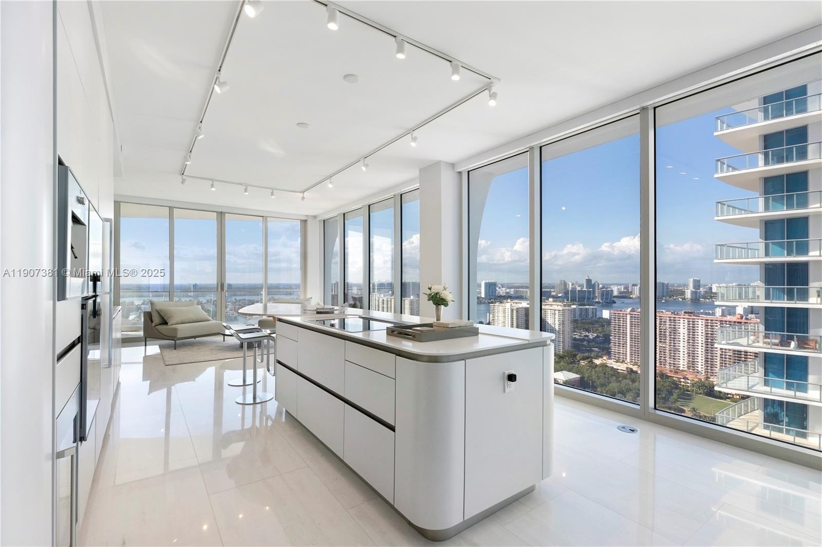 image Jade Signature23