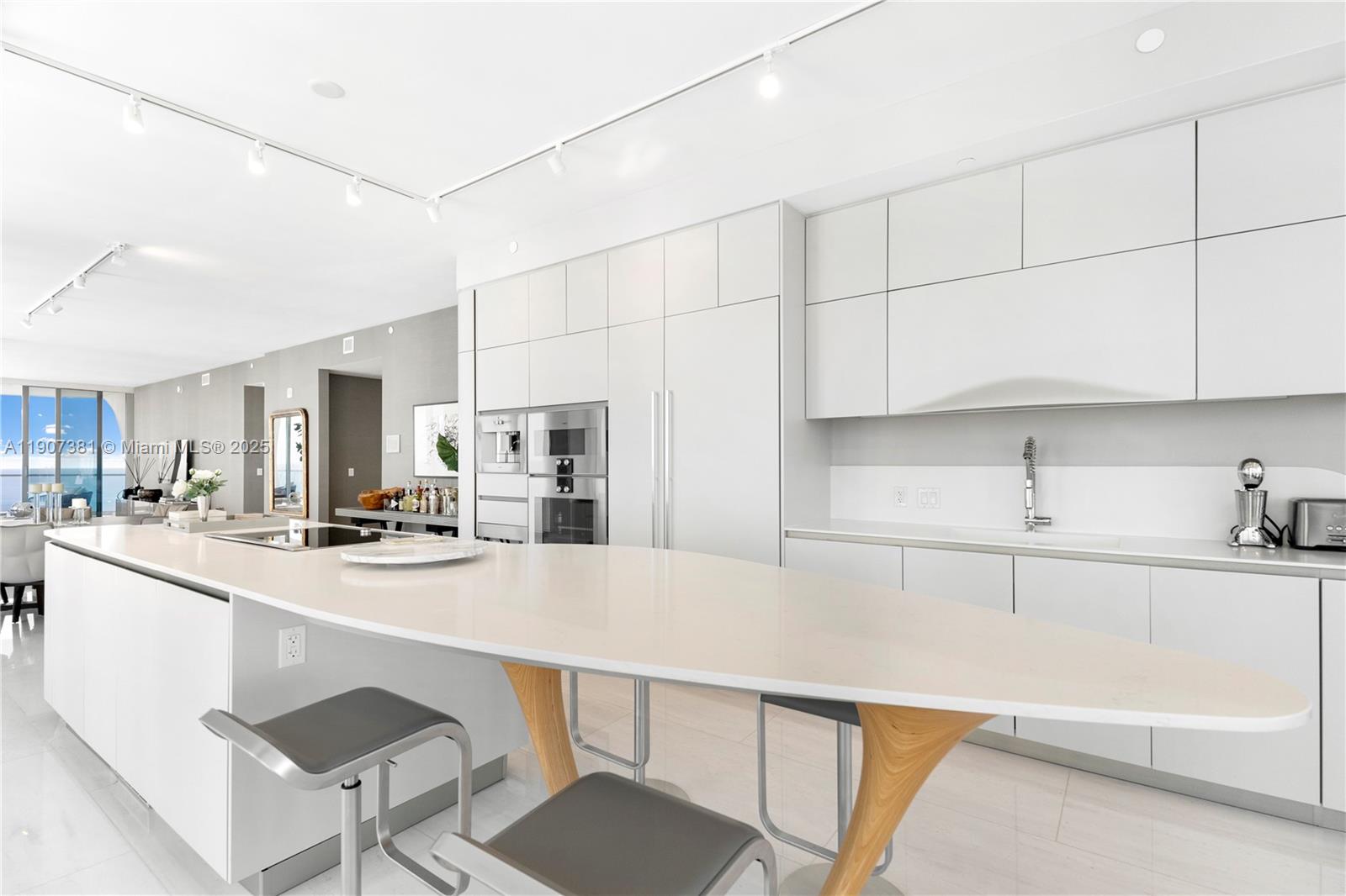 image Jade Signature7