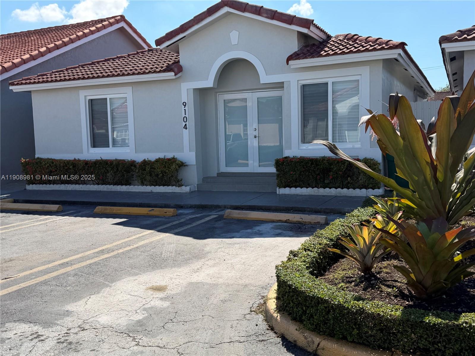 9104 NW 120th St #143