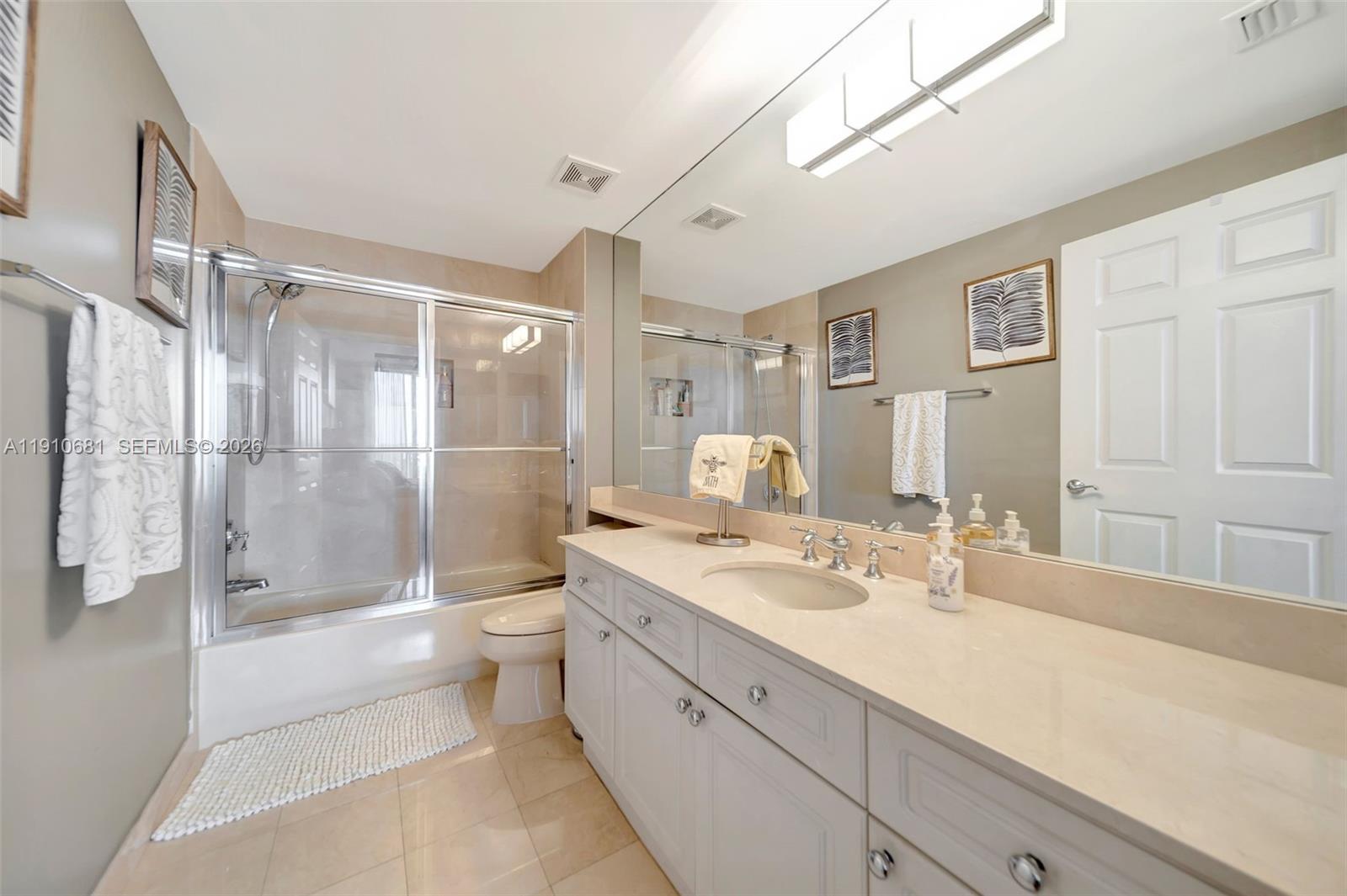 6051 N Ocean #603 Hollywood, FL 33019