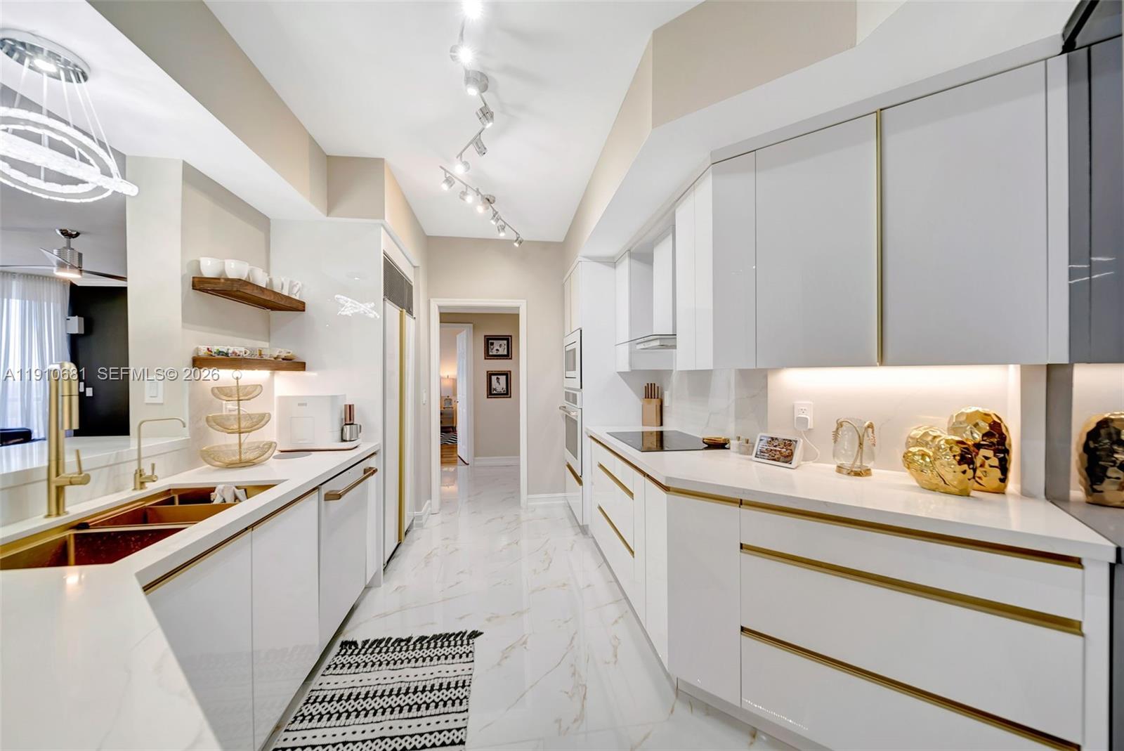 6051 N Ocean #603 Hollywood, FL 33019