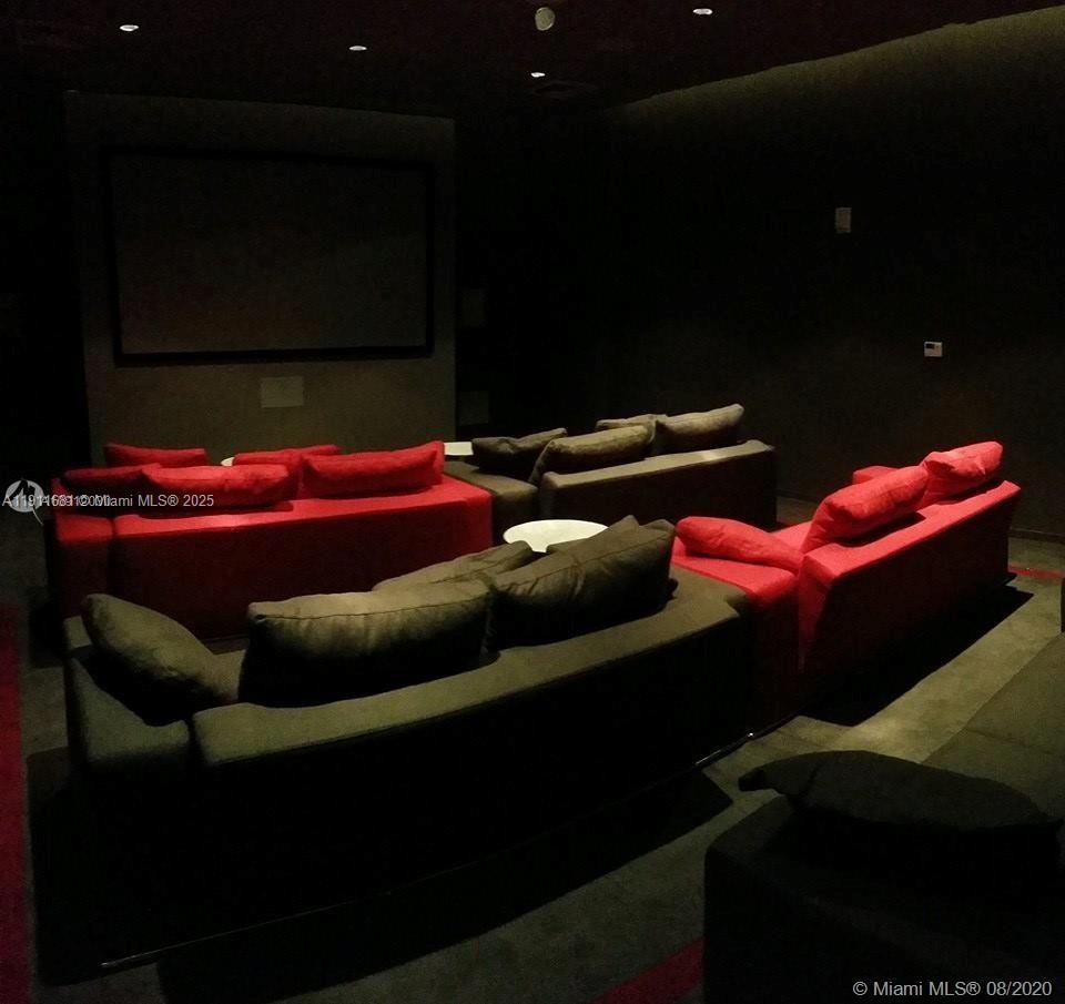 image 1100 Millecento Residence18