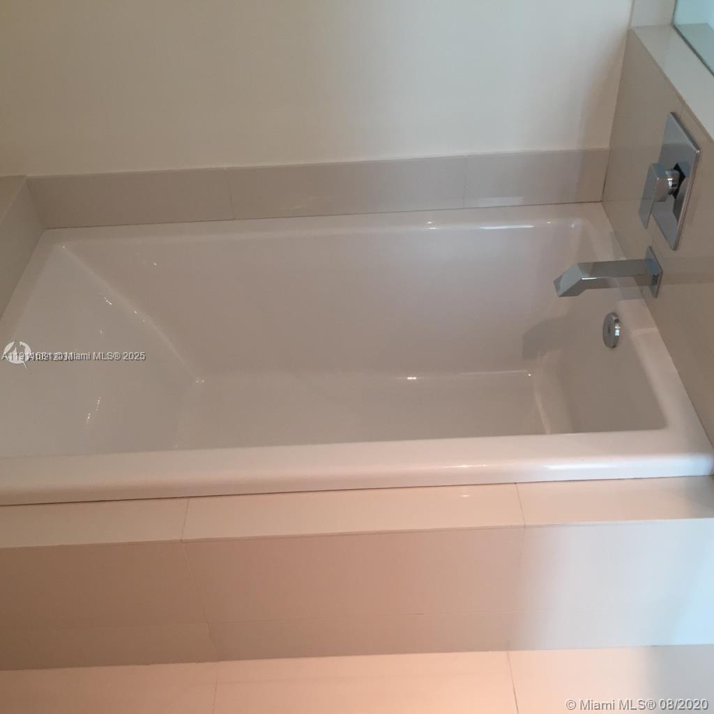 image 1100 Millecento Residence5