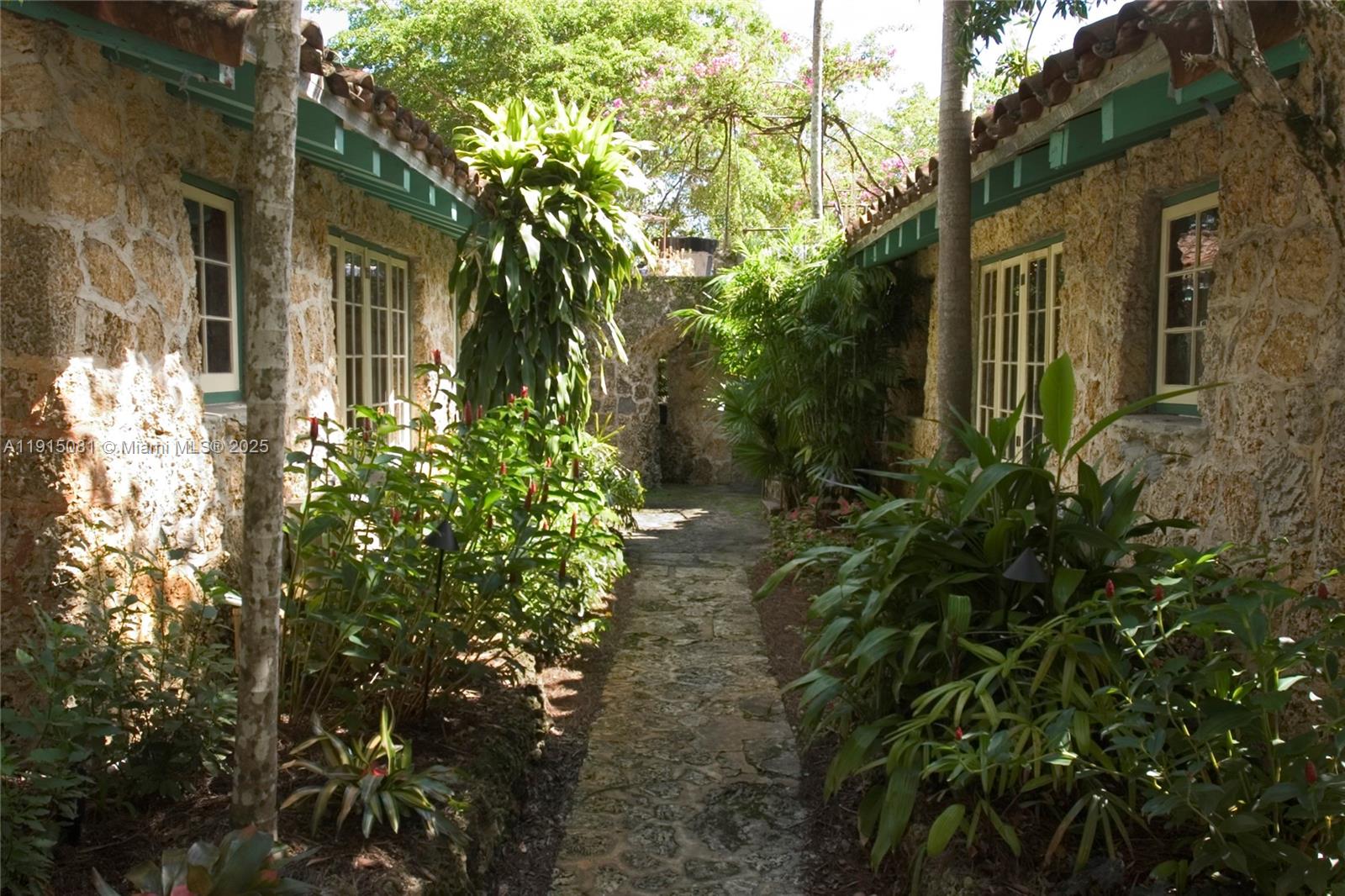 1301 Milan Ave Cottage # 4th Coral Gables, FL 33134