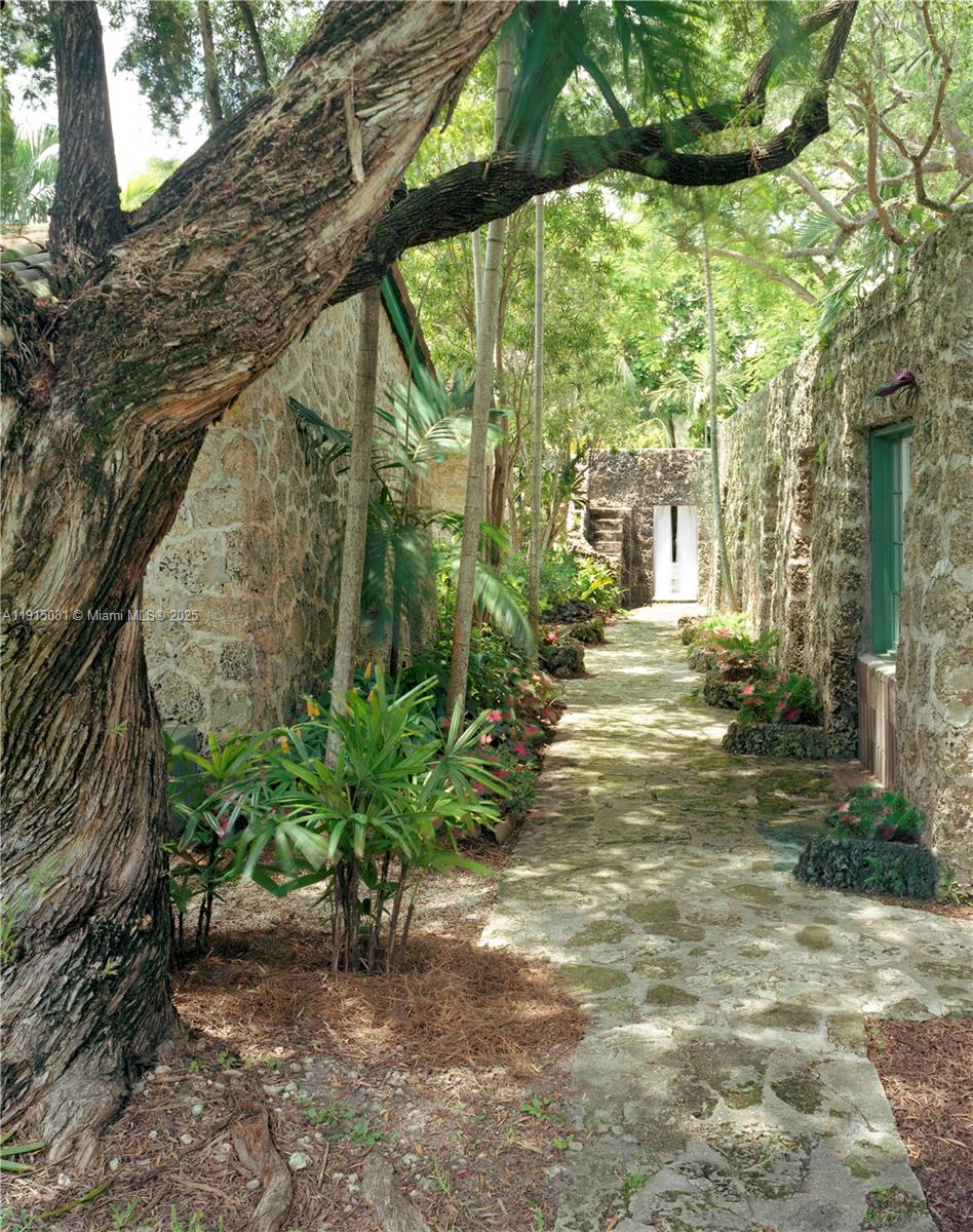 1301 Milan Ave Cottage # 4th Coral Gables, FL 33134