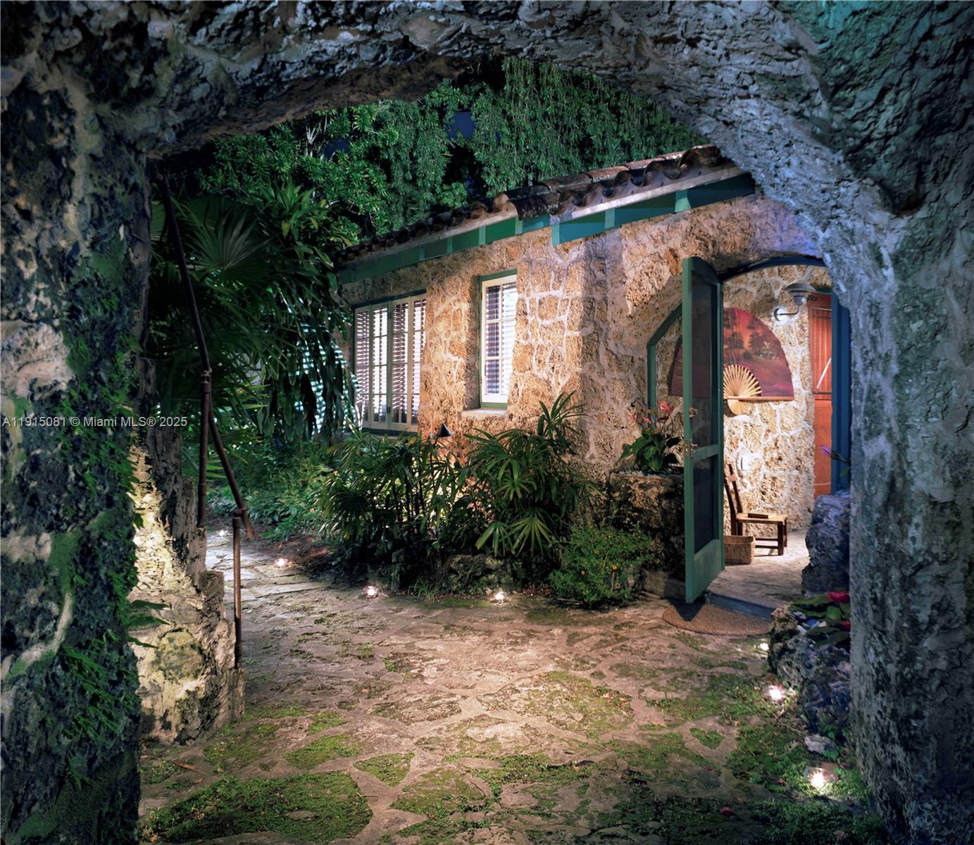 1301 Milan Ave Cottage # 4th Coral Gables, FL 33134