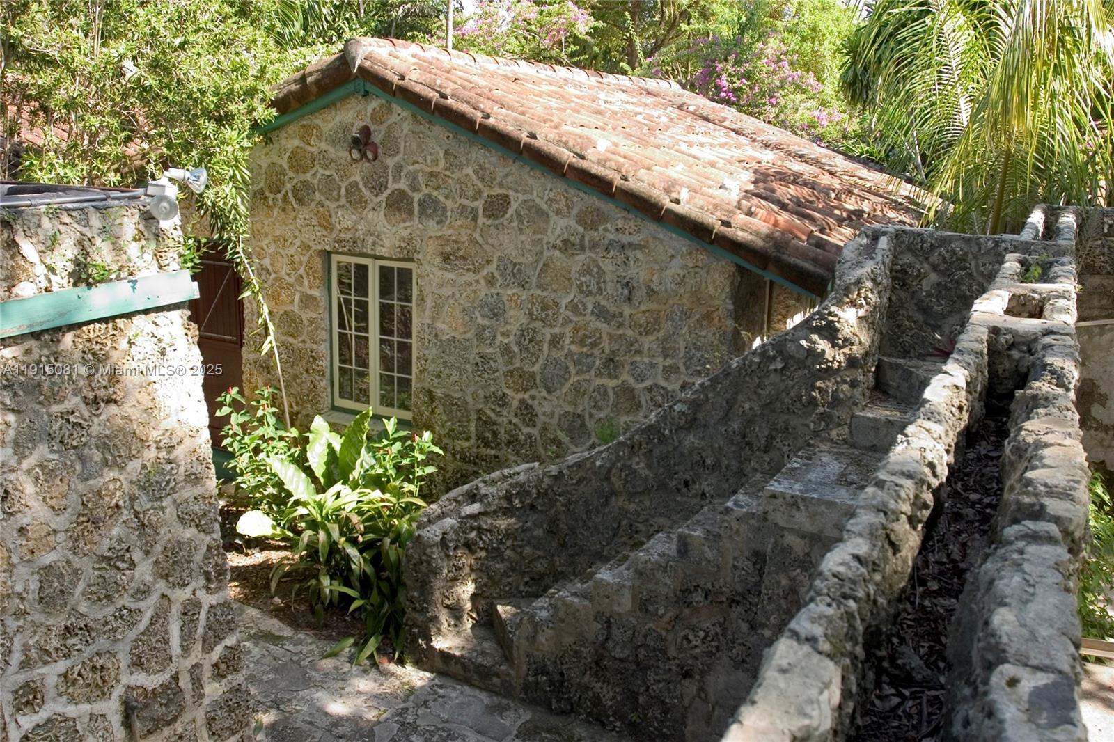 1301 Milan Ave Cottage # 4th Coral Gables, FL 33134