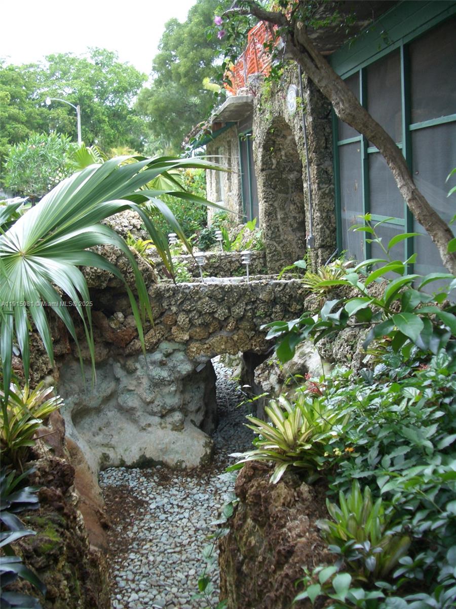 1301 Milan Ave Cottage # 4th Coral Gables, FL 33134