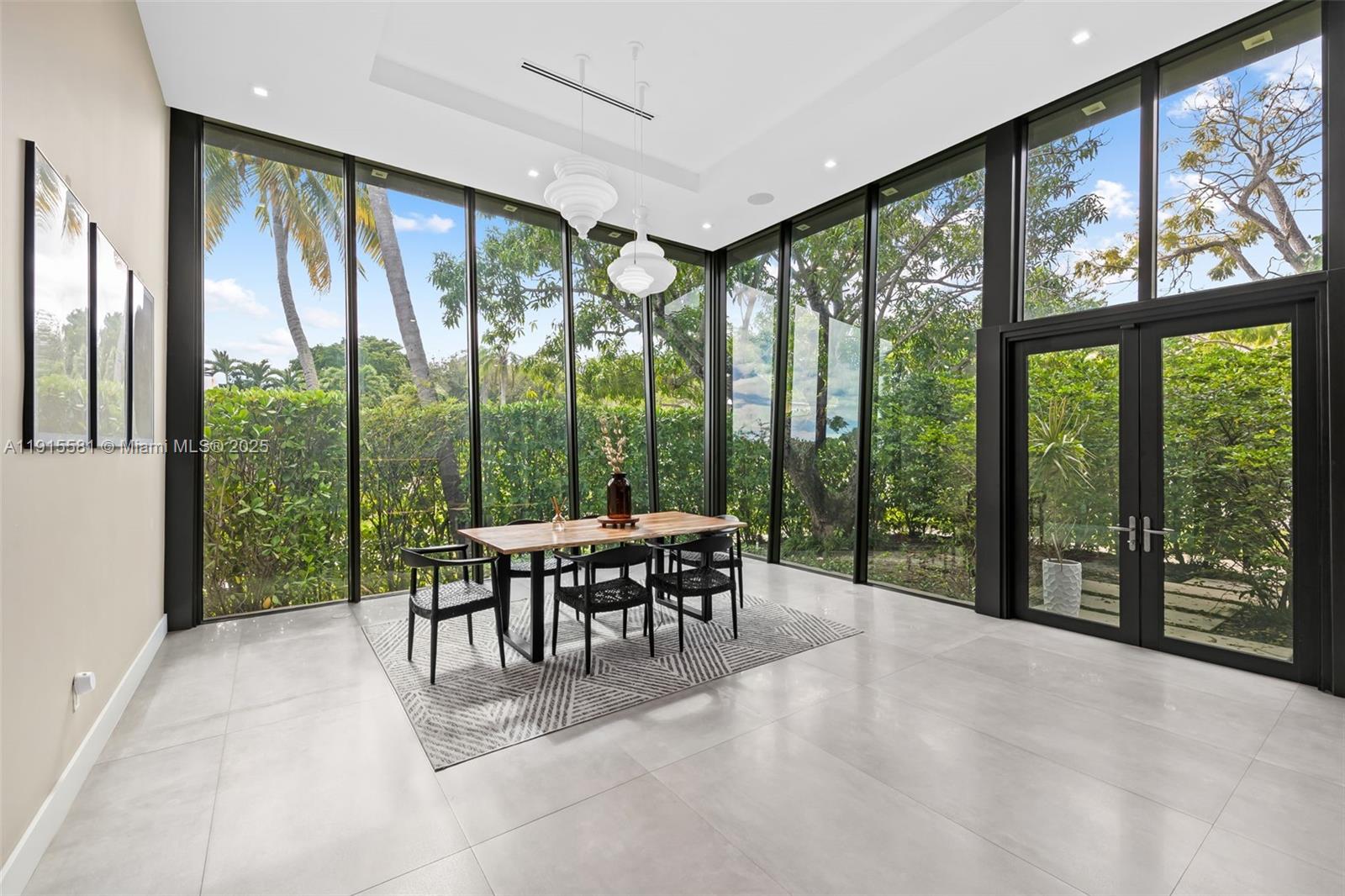 624 N Victoria Park Rd Fort Lauderdale, FL 33304