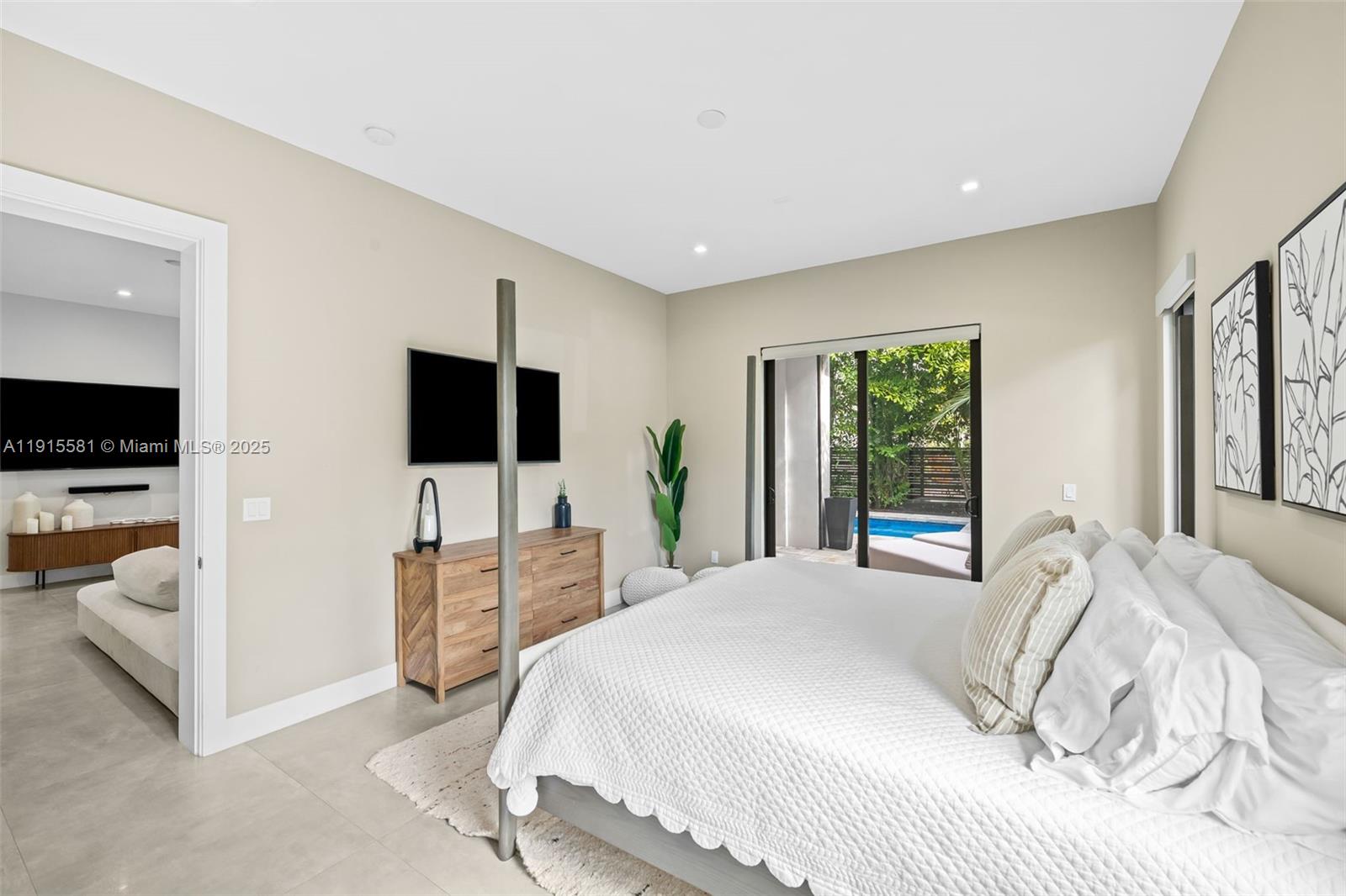 624 N Victoria Park Rd Fort Lauderdale, FL 33304