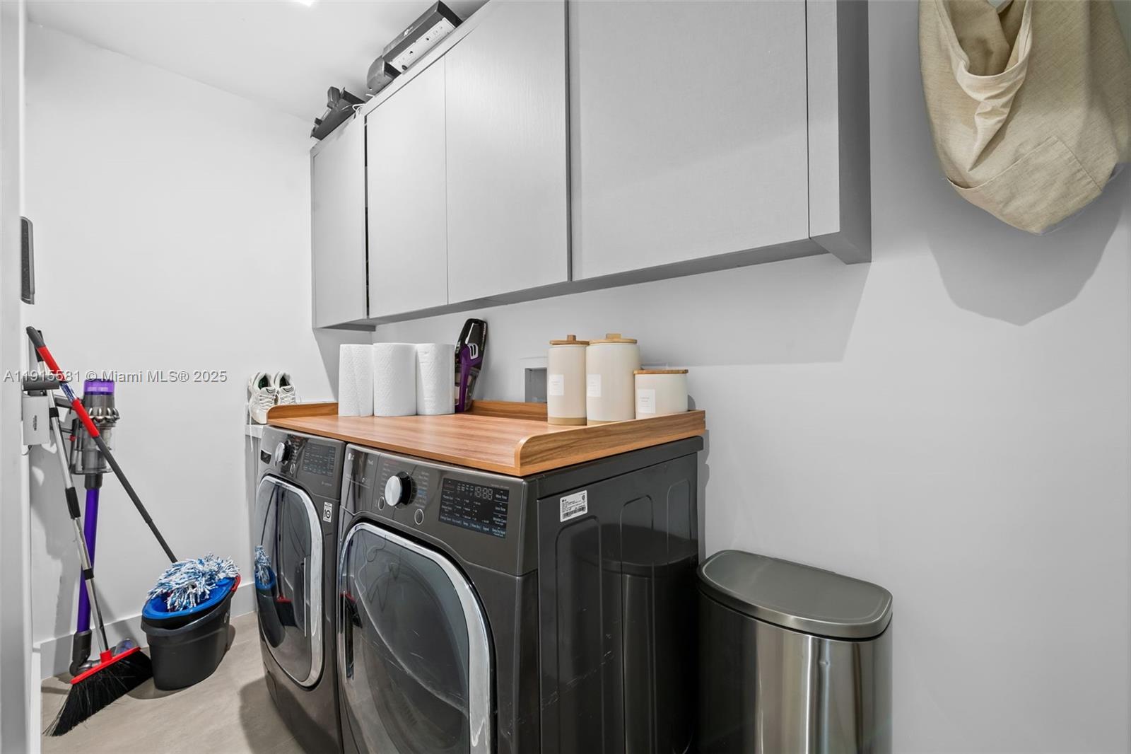 624 N Victoria Park Rd Fort Lauderdale, FL 33304