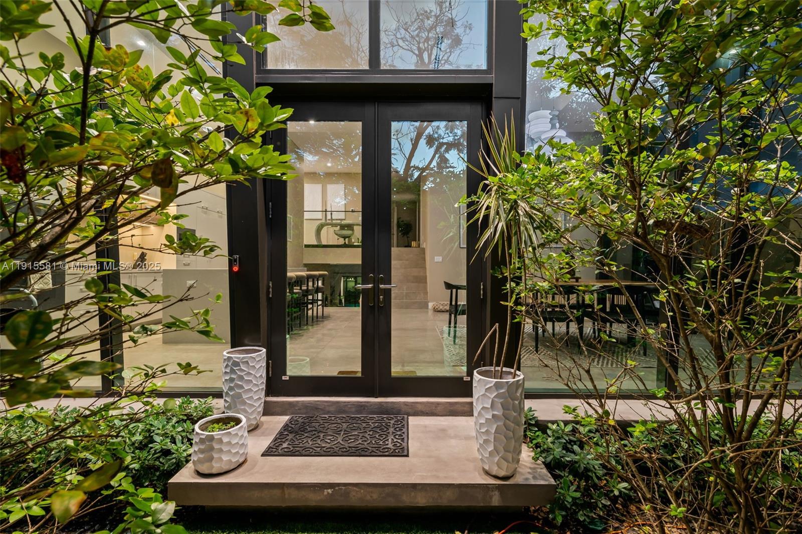 624 N Victoria Park Rd Fort Lauderdale, FL 33304