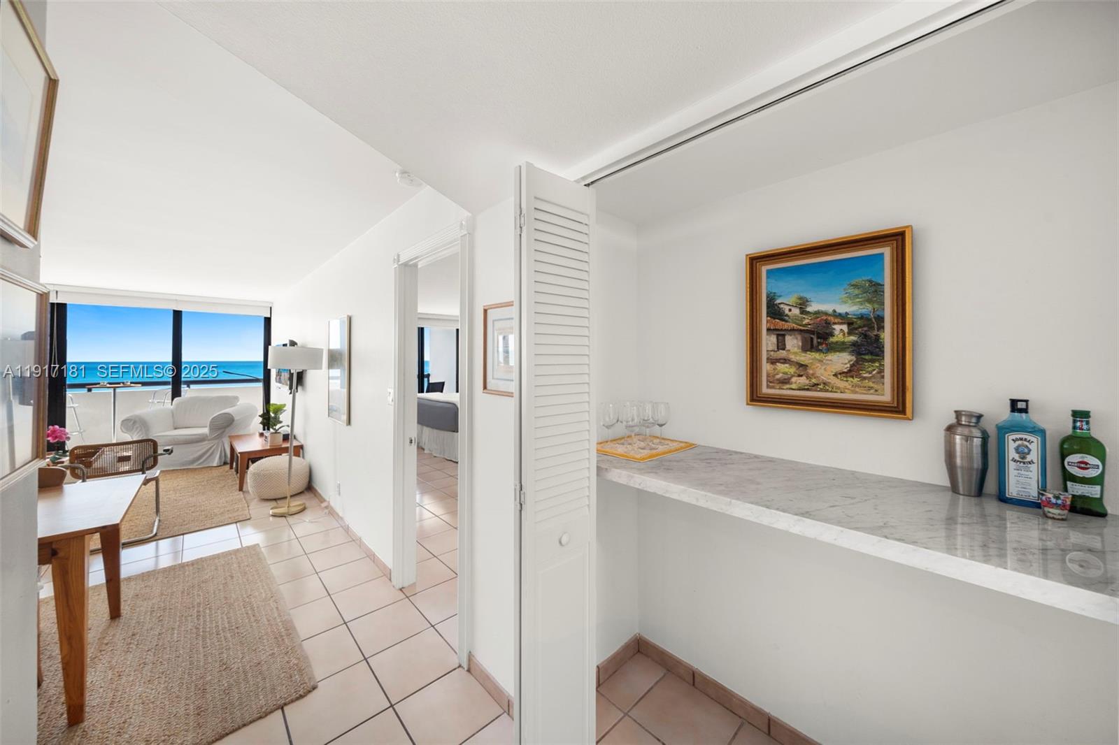 2555 Collins Ave #805 Miami Beach, FL 33140