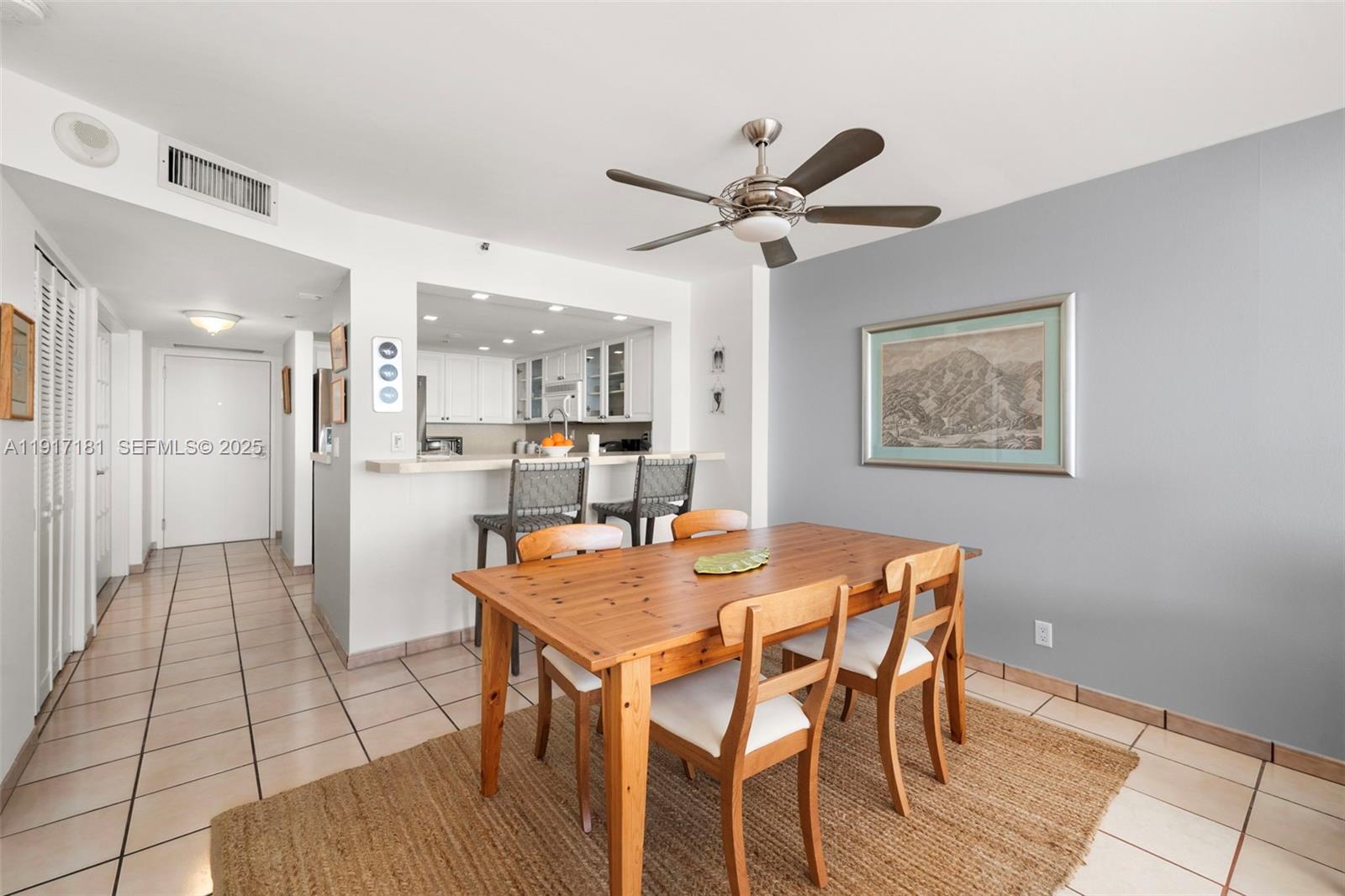 2555 Collins Ave #805 Miami Beach, FL 33140