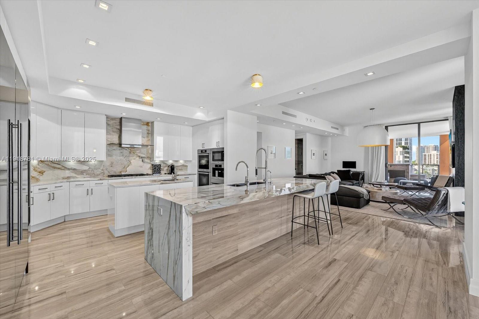 image Mansions At Acqualina8