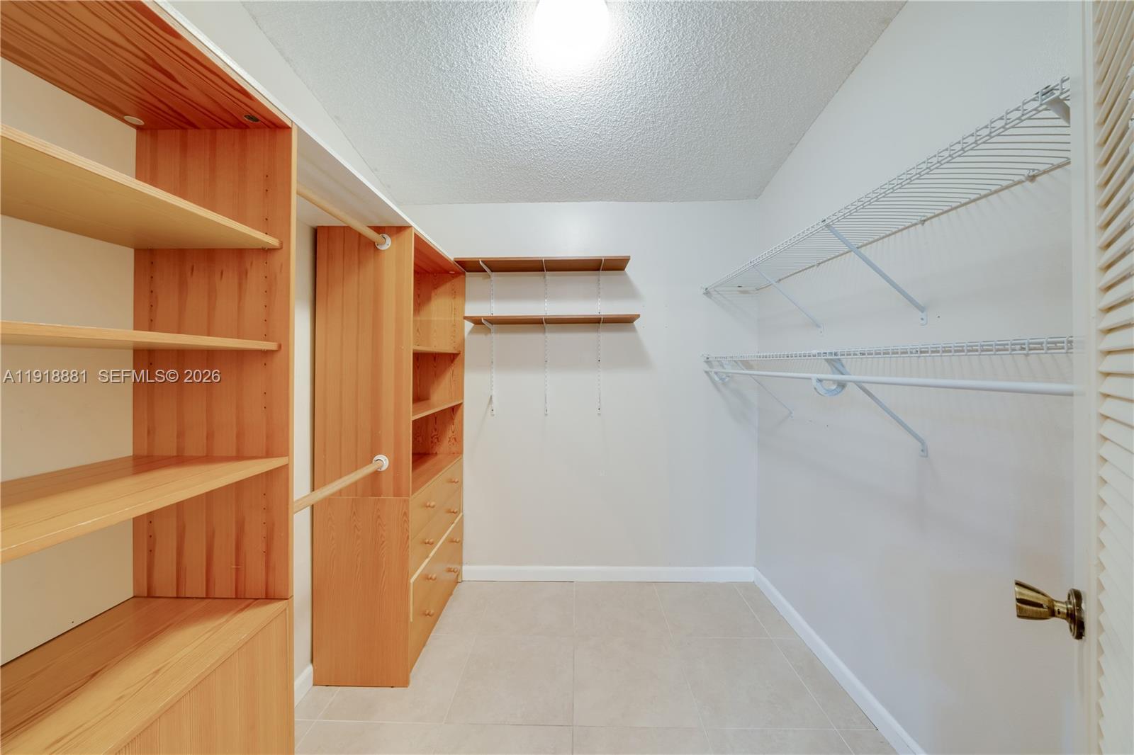 7827 SW 106th Cir #7827 Miami, FL 33173