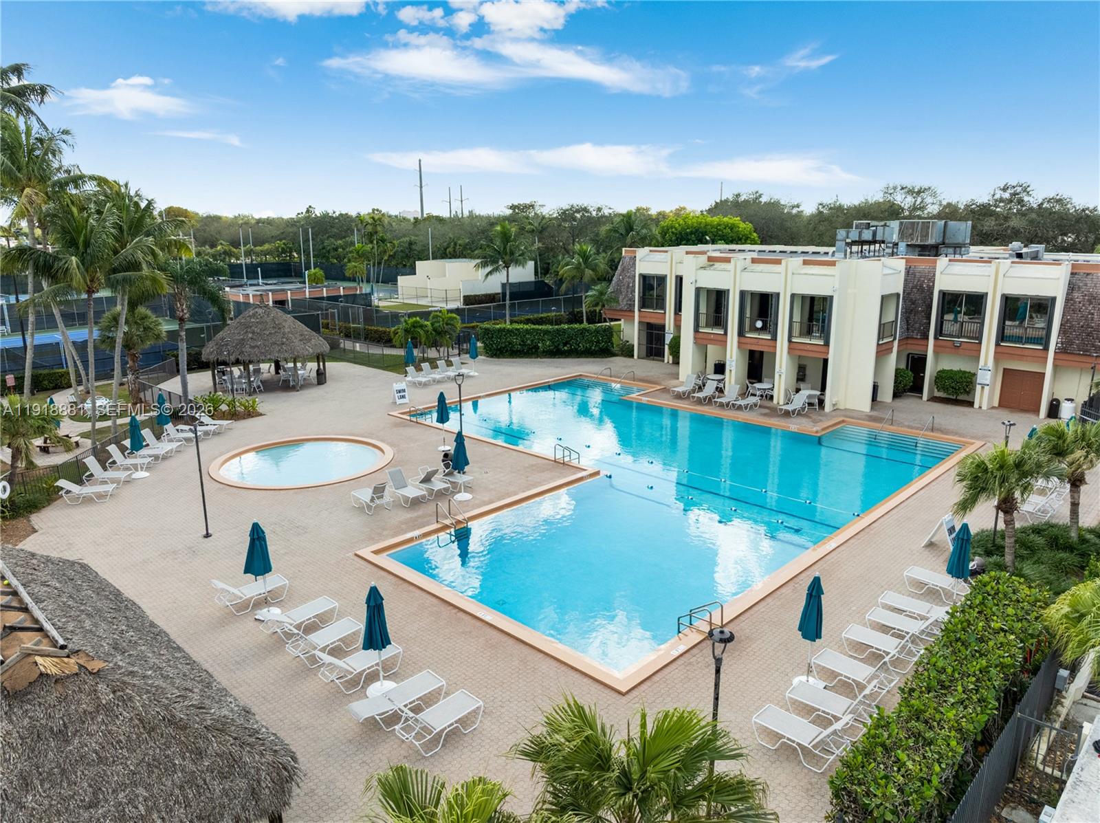 7827 SW 106th Cir #7827 Miami, FL 33173