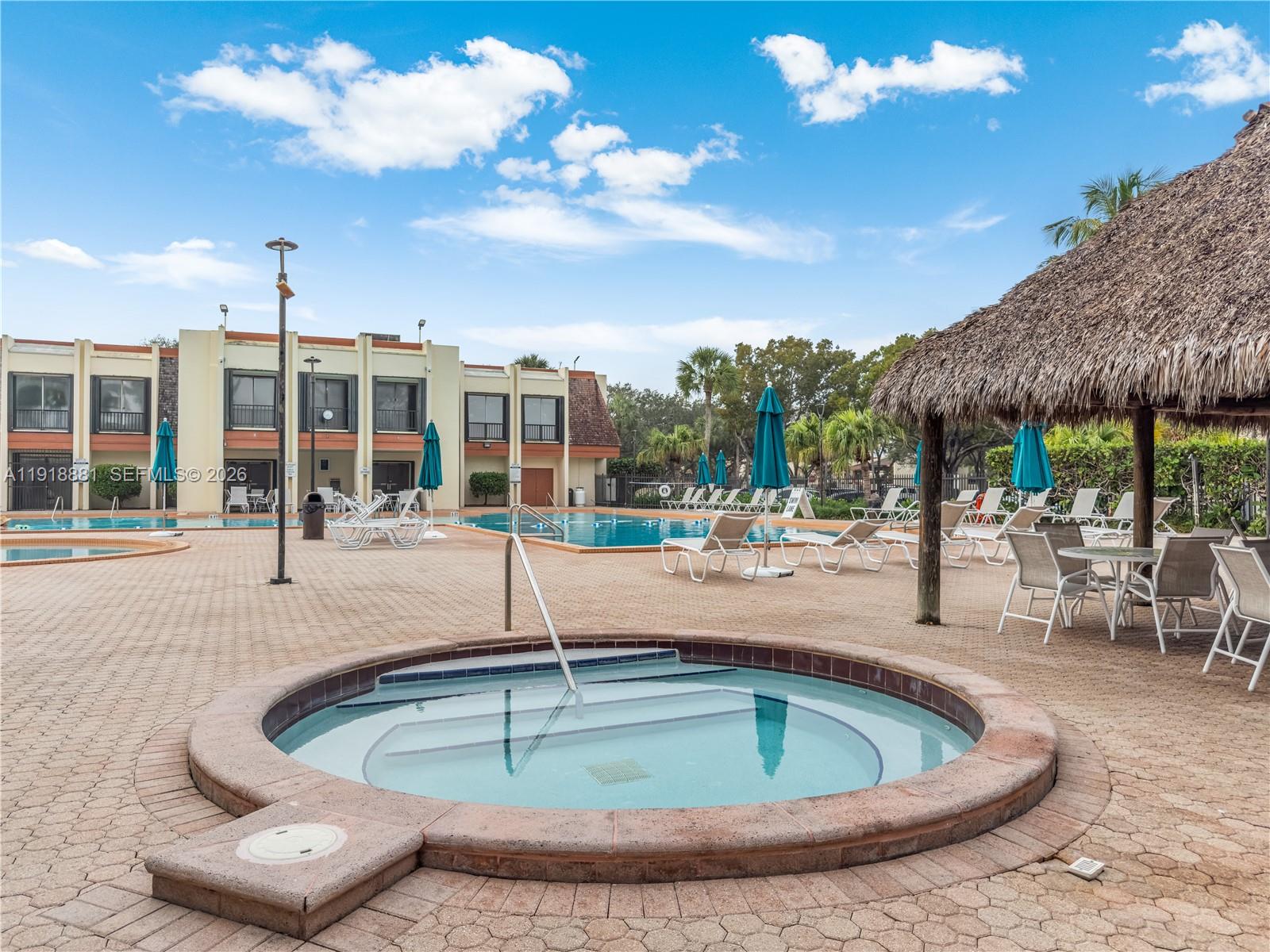 7827 SW 106th Cir #7827 Miami, FL 33173