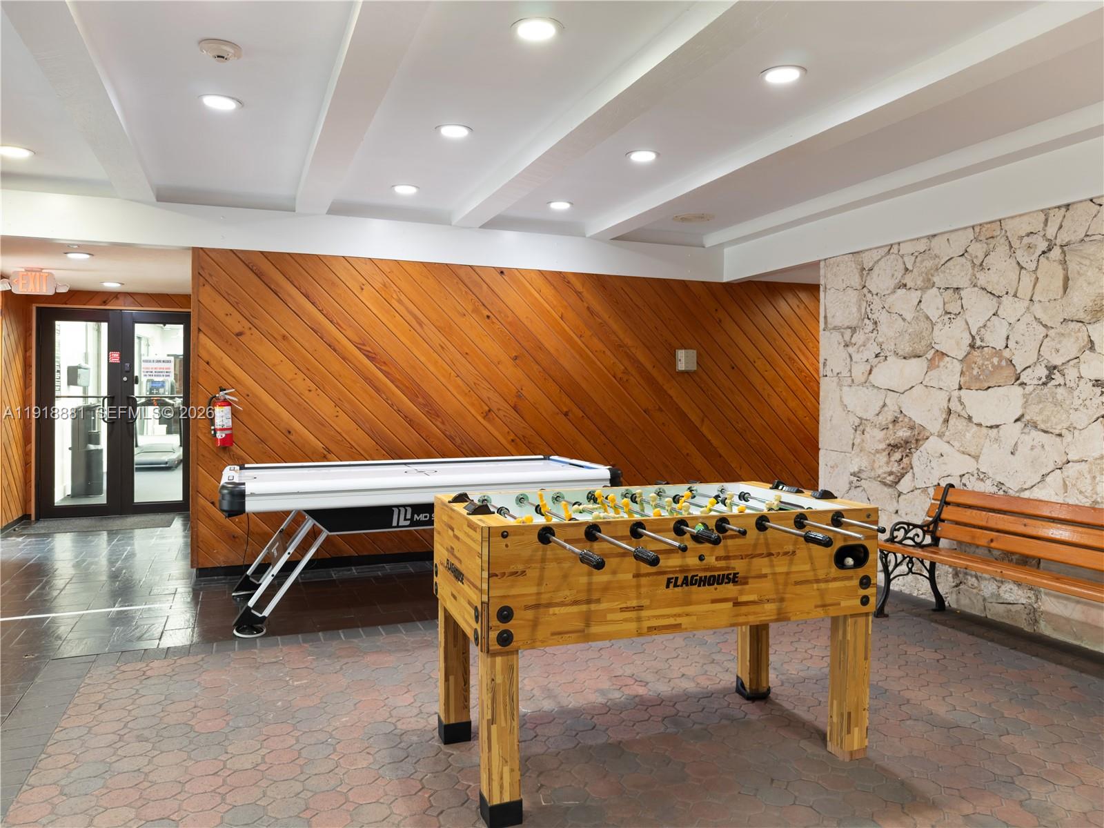 7827 SW 106th Cir #7827 Miami, FL 33173