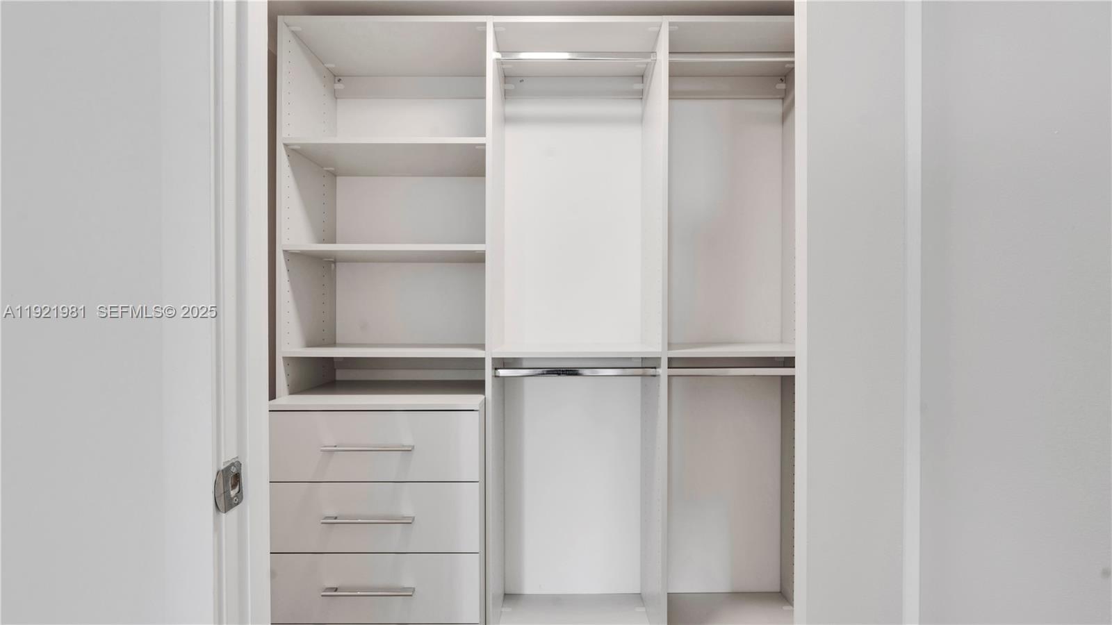 555 NE 34th St #1209 Miami, FL 33137