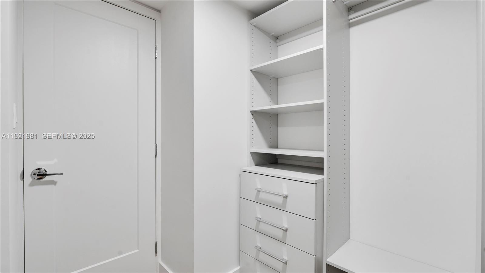 555 NE 34th St #1209 Miami, FL 33137