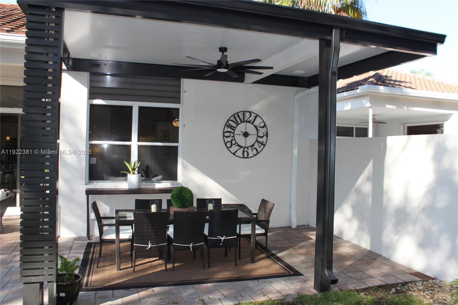 2524 Bay Pointe Ct #2524 Weston, FL 33327