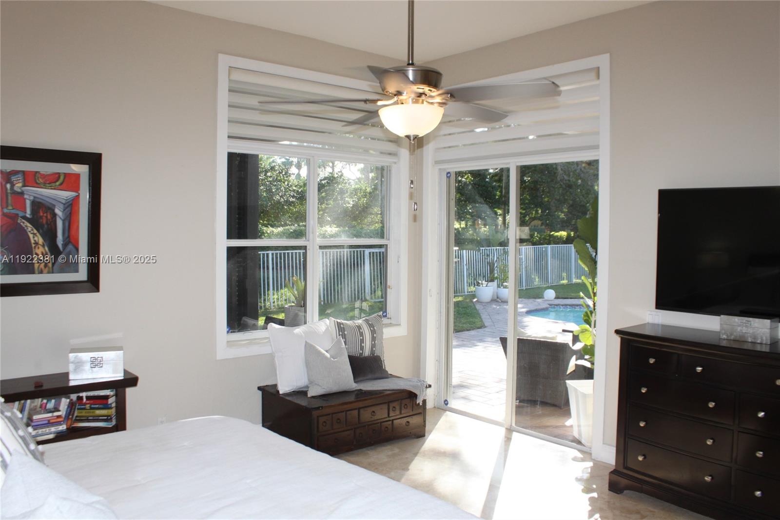 2524 Bay Pointe Ct #2524 Weston, FL 33327