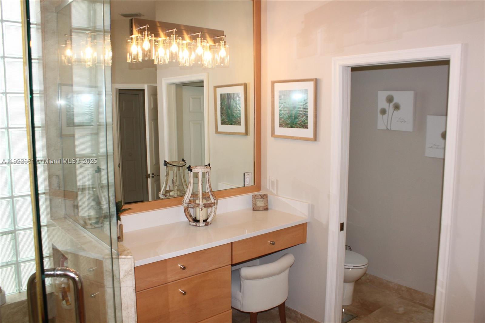 2524 Bay Pointe Ct #2524 Weston, FL 33327