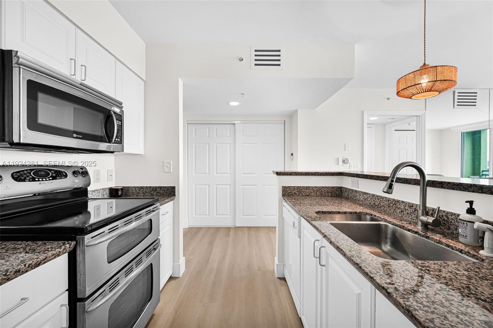 image Yacht Club at Portofino13